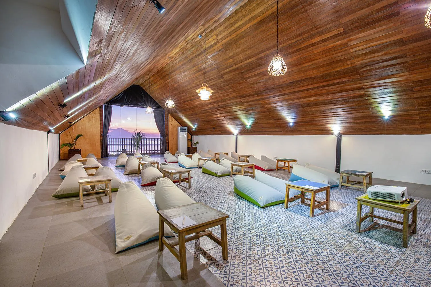Meeting/conference room in FRii Resort Gili Trawangan