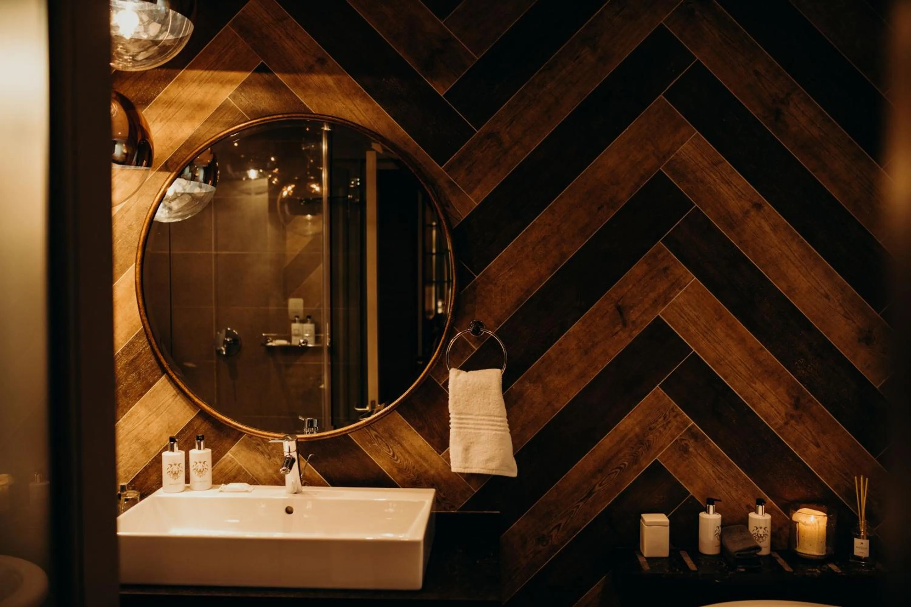 Bathroom in Franschhoek Boutique Hotel - Lion Roars Hotels & Lodges