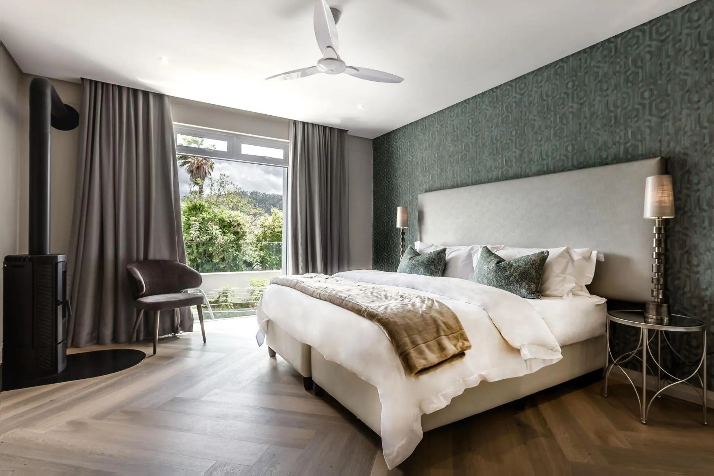 Photo of the whole room, Bed in Franschhoek Boutique Hotel - Lion Roars Hotels & Lodges