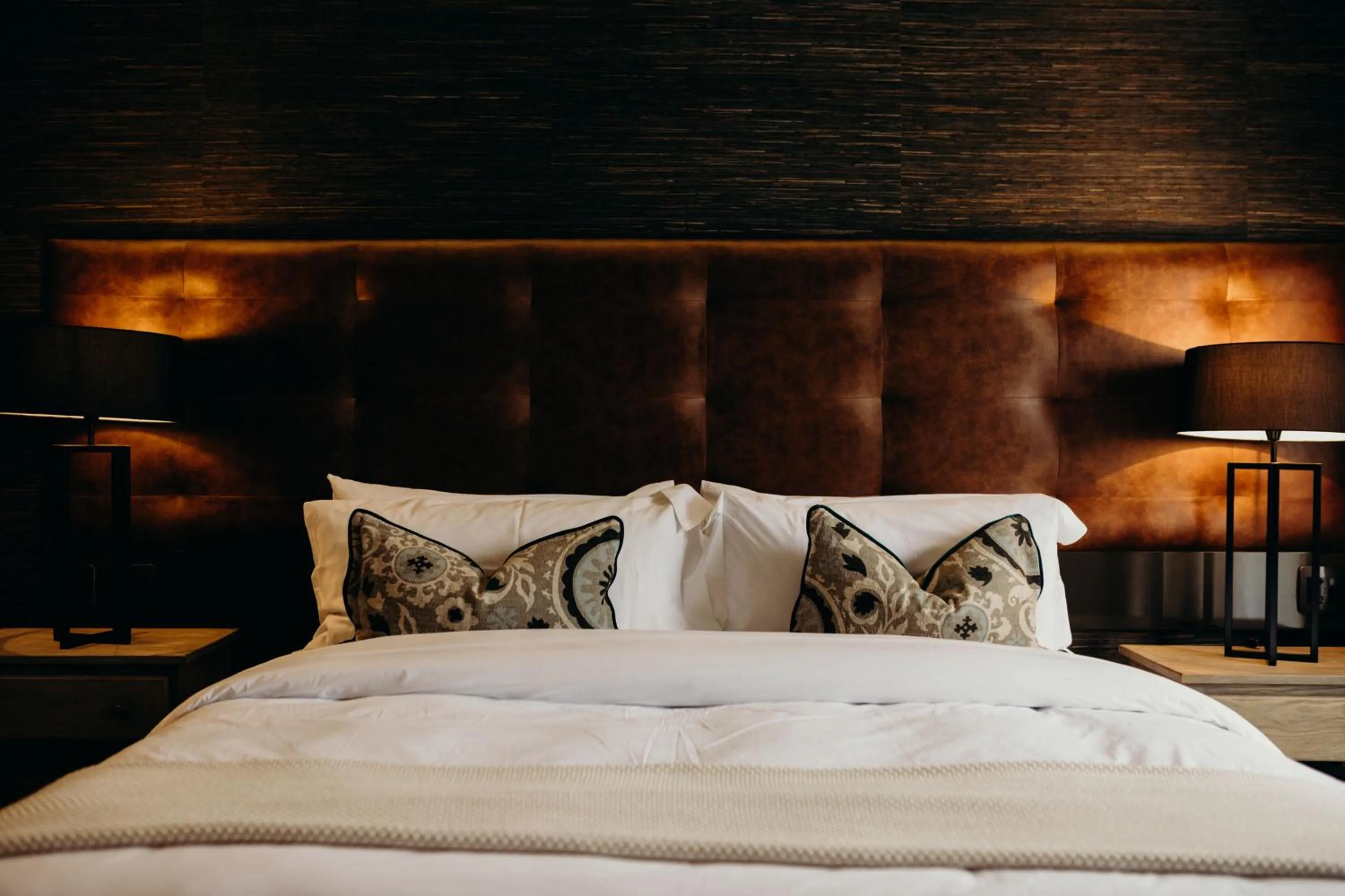 Bed in Franschhoek Boutique Hotel - Lion Roars Hotels & Lodges