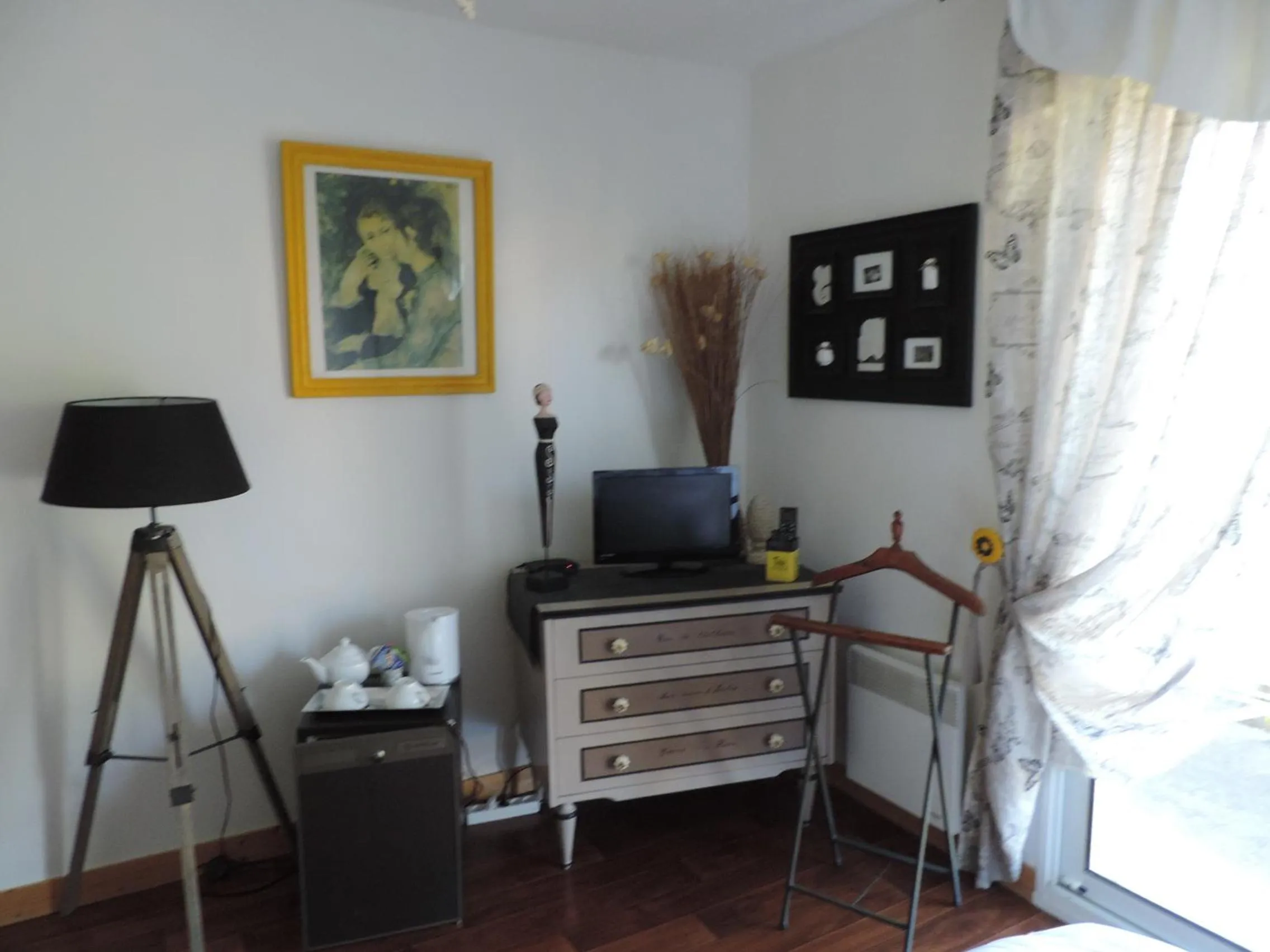 Decorative detail in Villa Des Hortensias