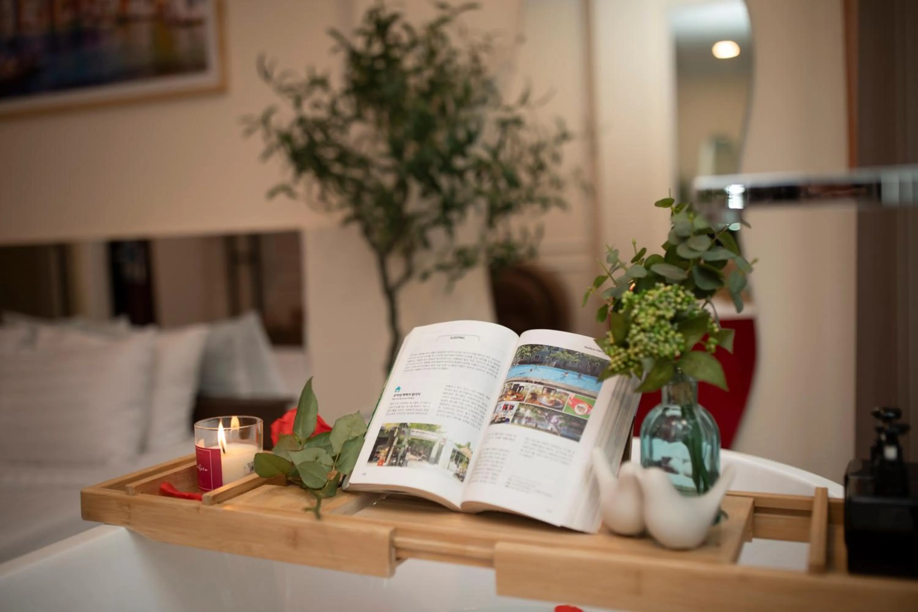 Decorative detail in Quy Hung Hotel Central
