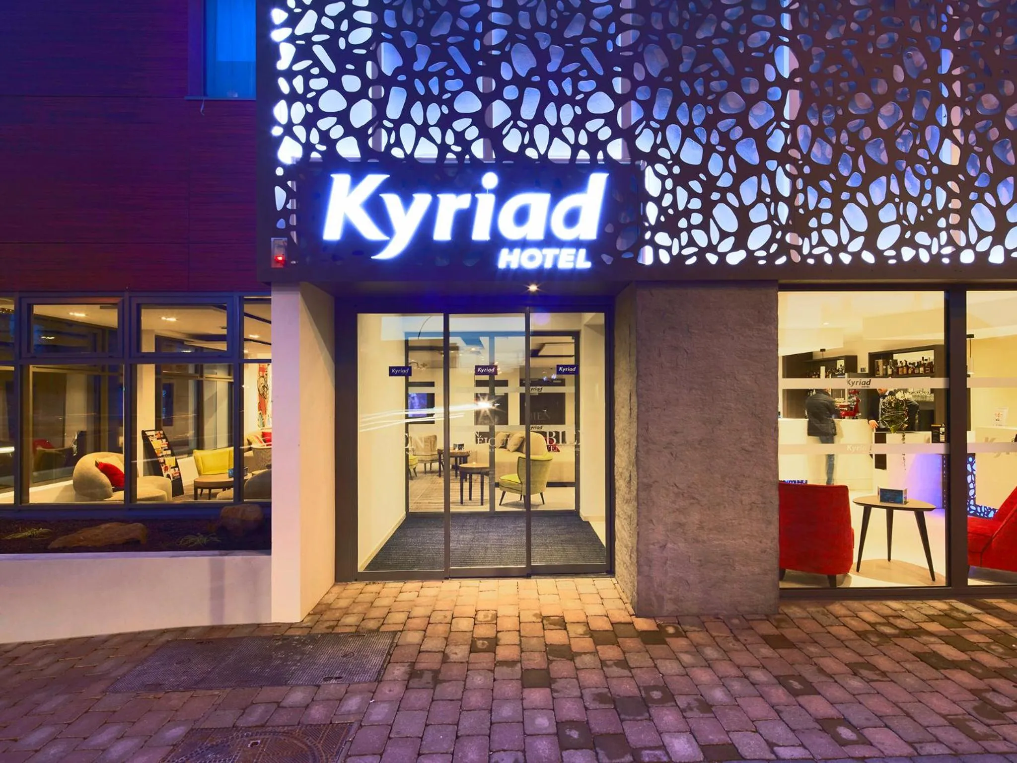 Facade/entrance in Kyriad Troyes Centre