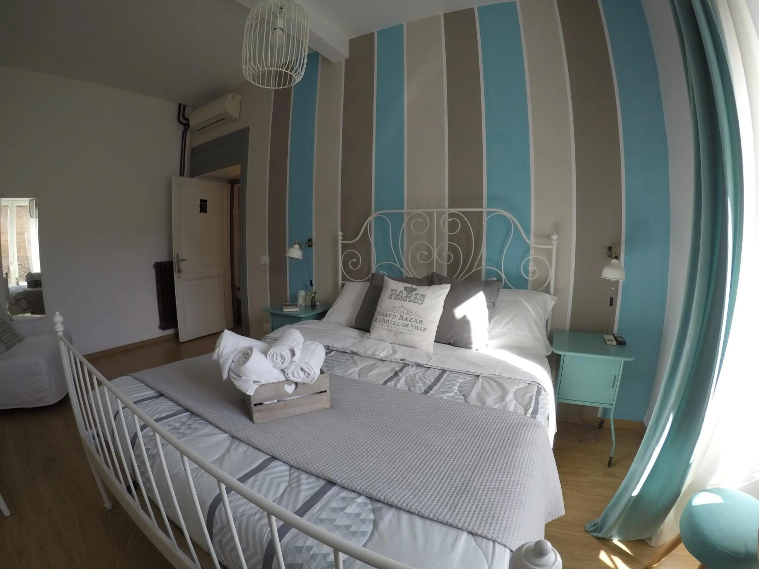 Bed in TuttoTondo Roma