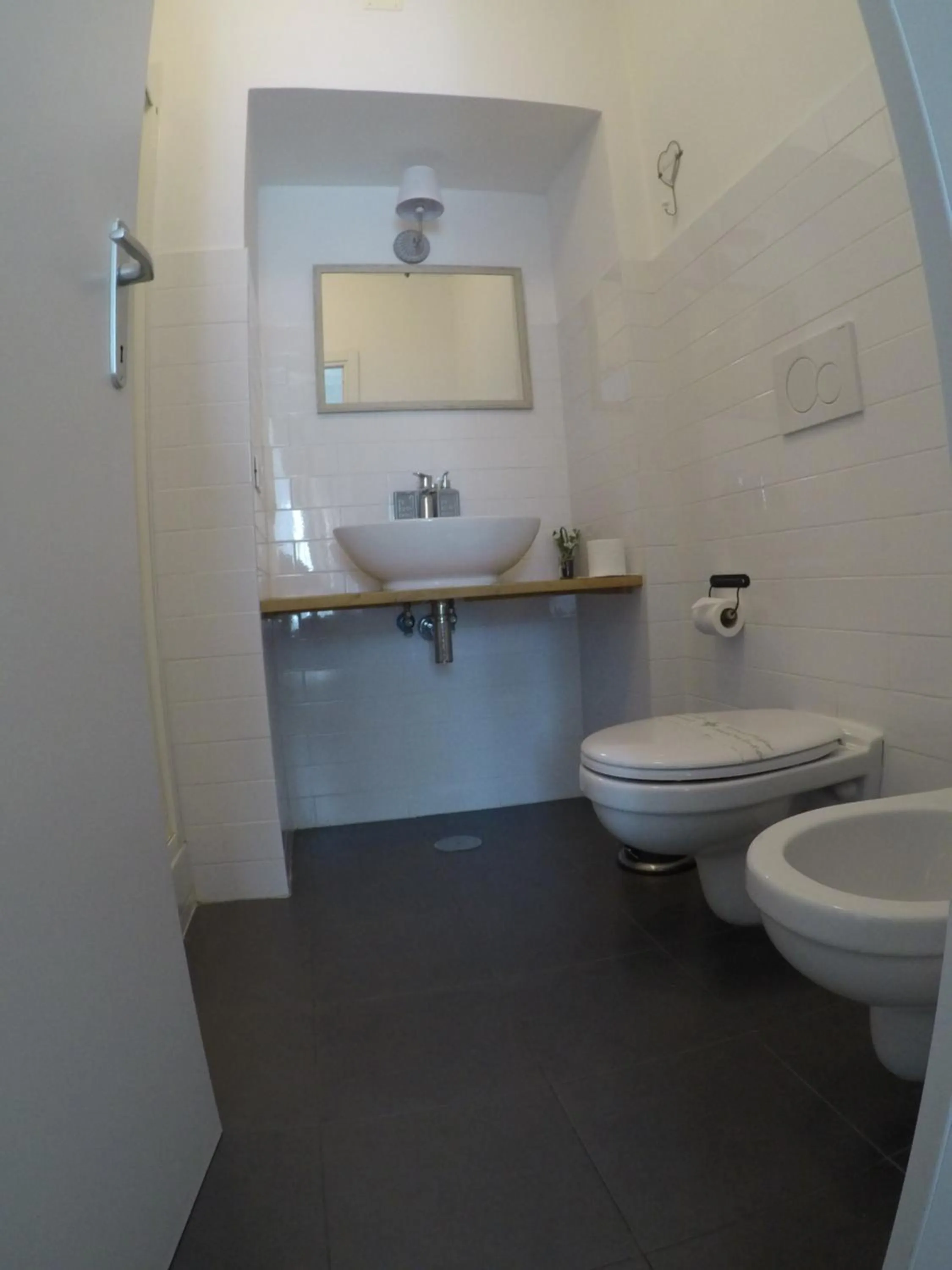 Bathroom in TuttoTondo Roma