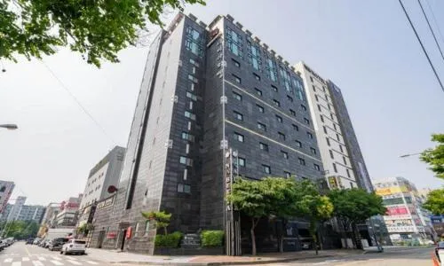 Nabeeya Hotel
