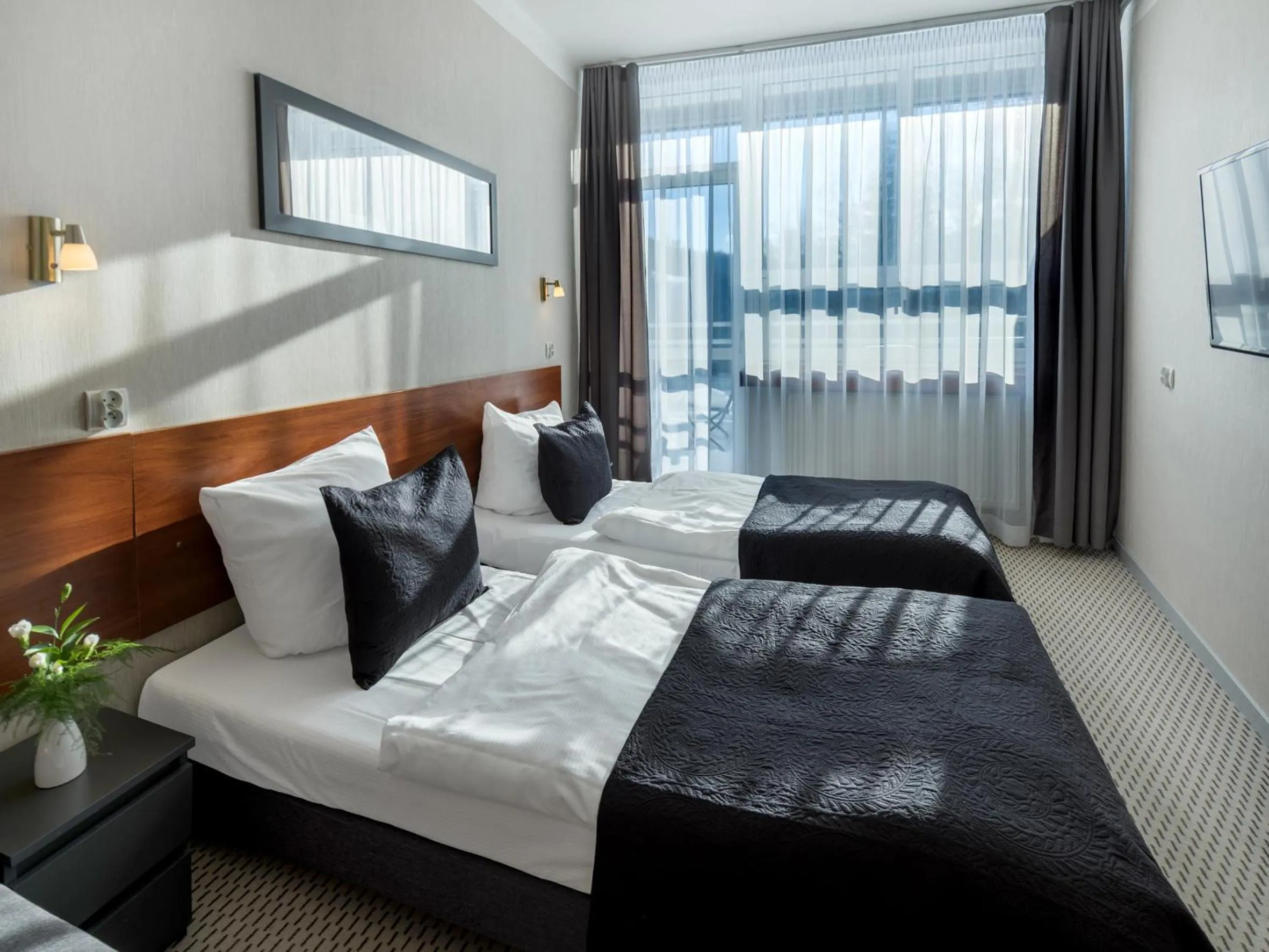 Balcony/Terrace, Bed in Diuna Beskidy Ustroń - dawny Kolejarz