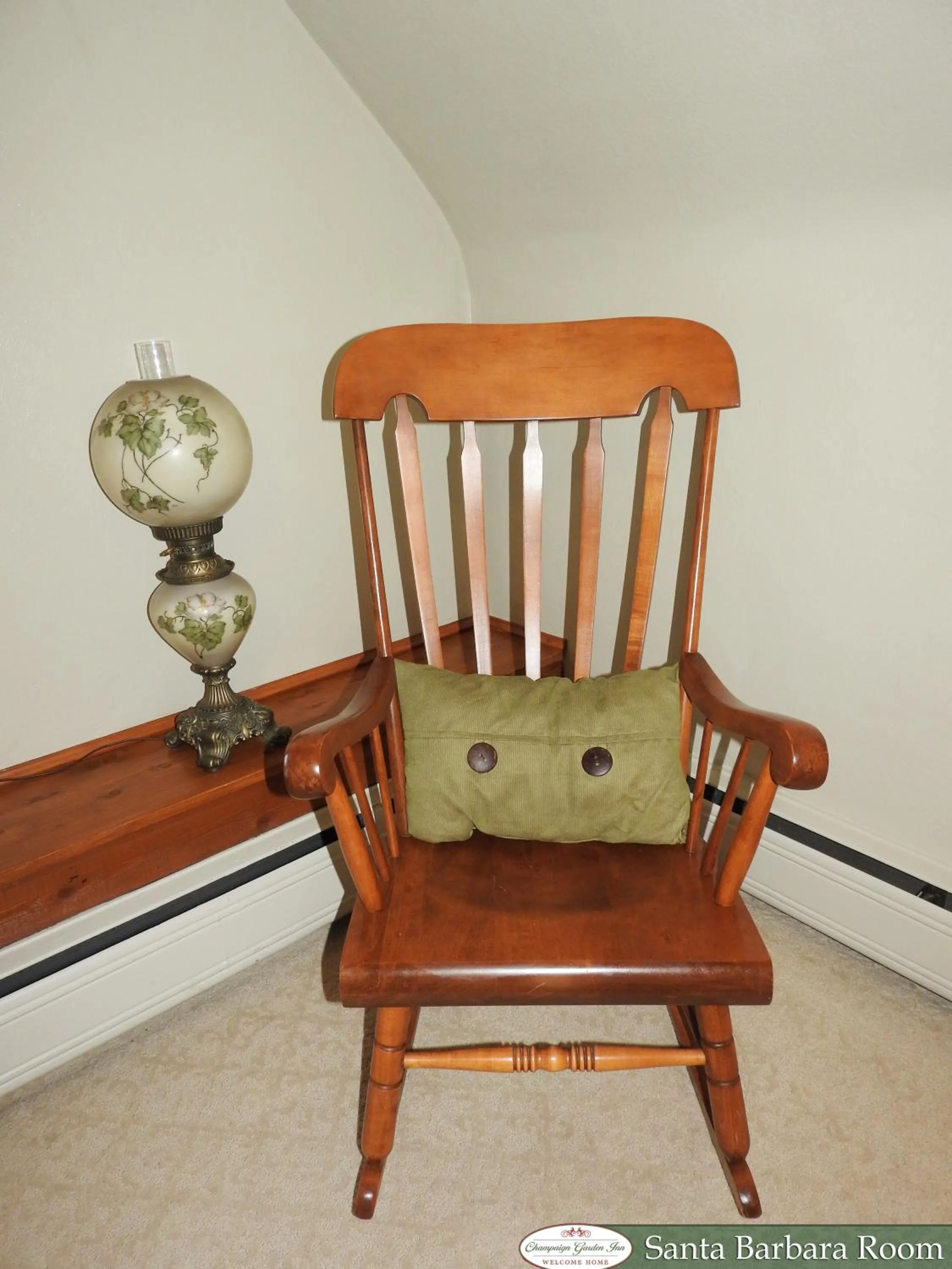 Decorative detail in Champaign Garden Inn