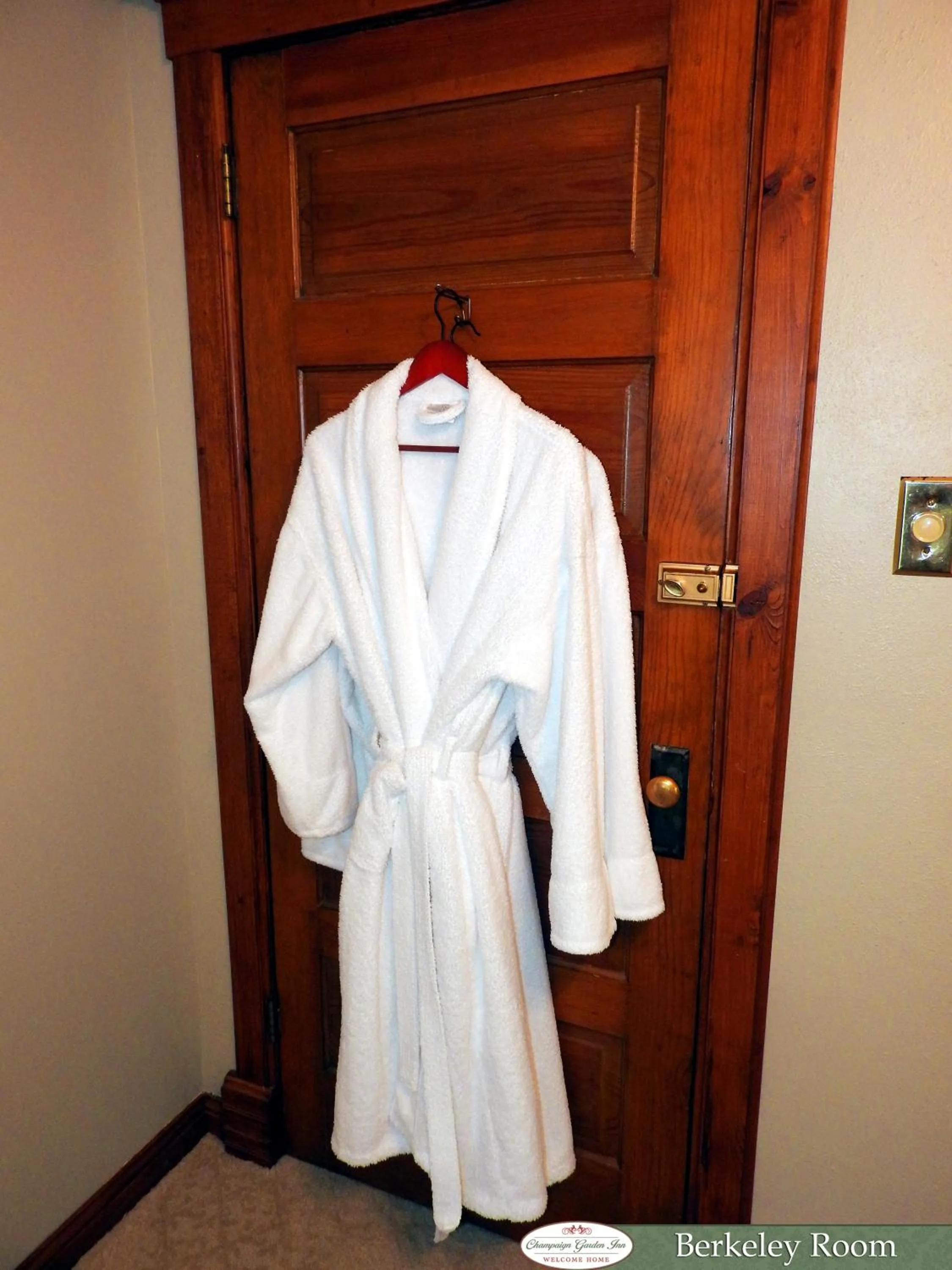 Decorative detail in Champaign Garden Inn