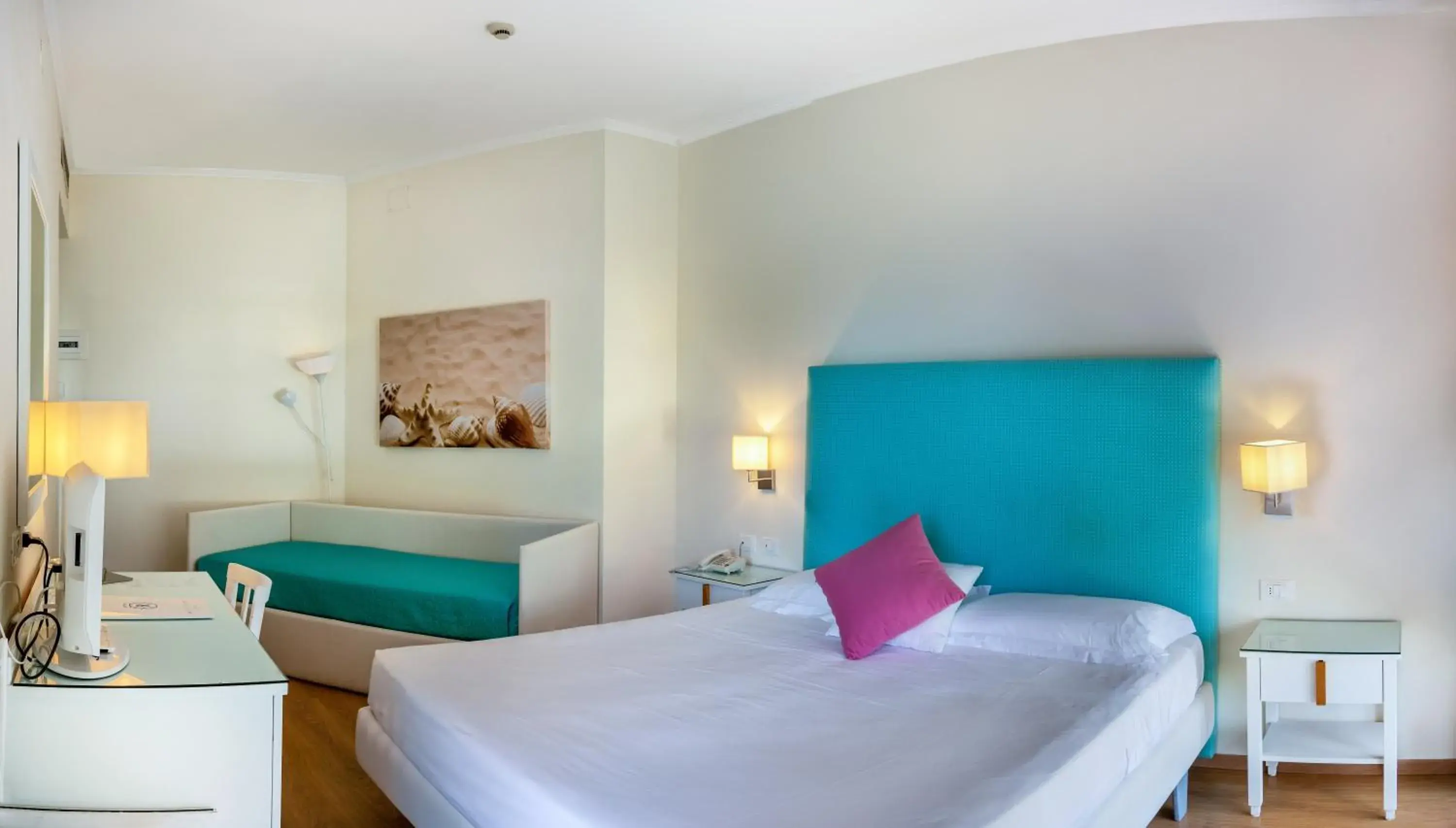 Photo of the whole room, Bed in Boutique Hotel Regina Photo of the whole room, Bed in Boutique Hotel Regina