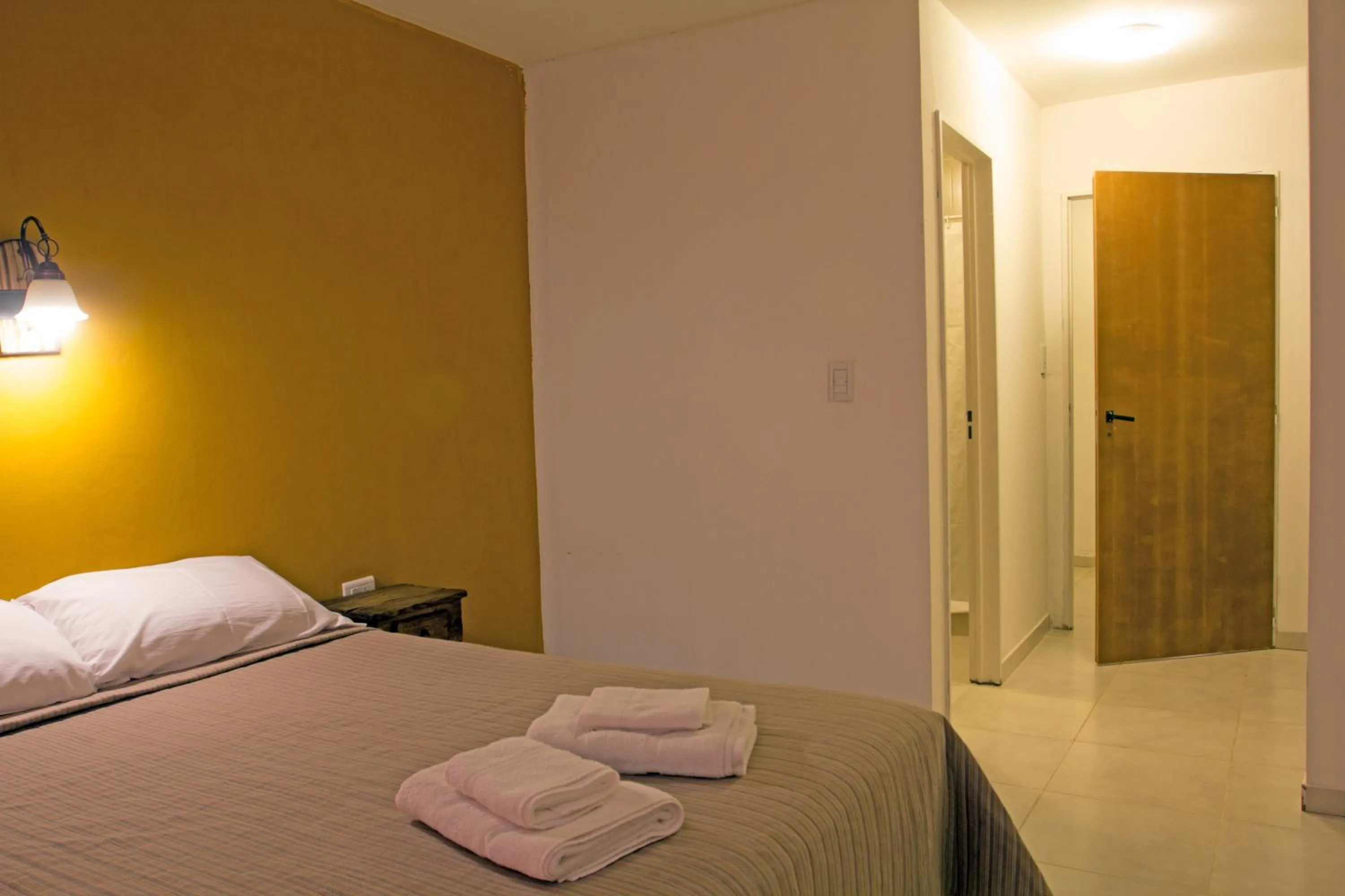 Photo of the whole room, Bed in Hosteria Alma de Patagonia