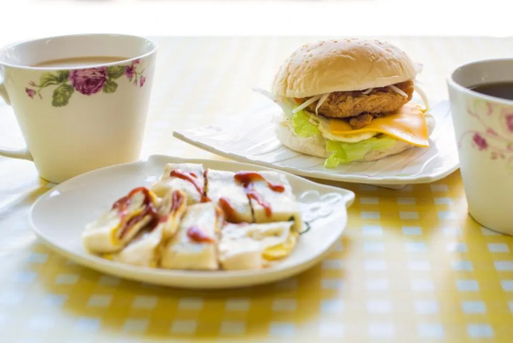 Asian breakfast in Ing B&B