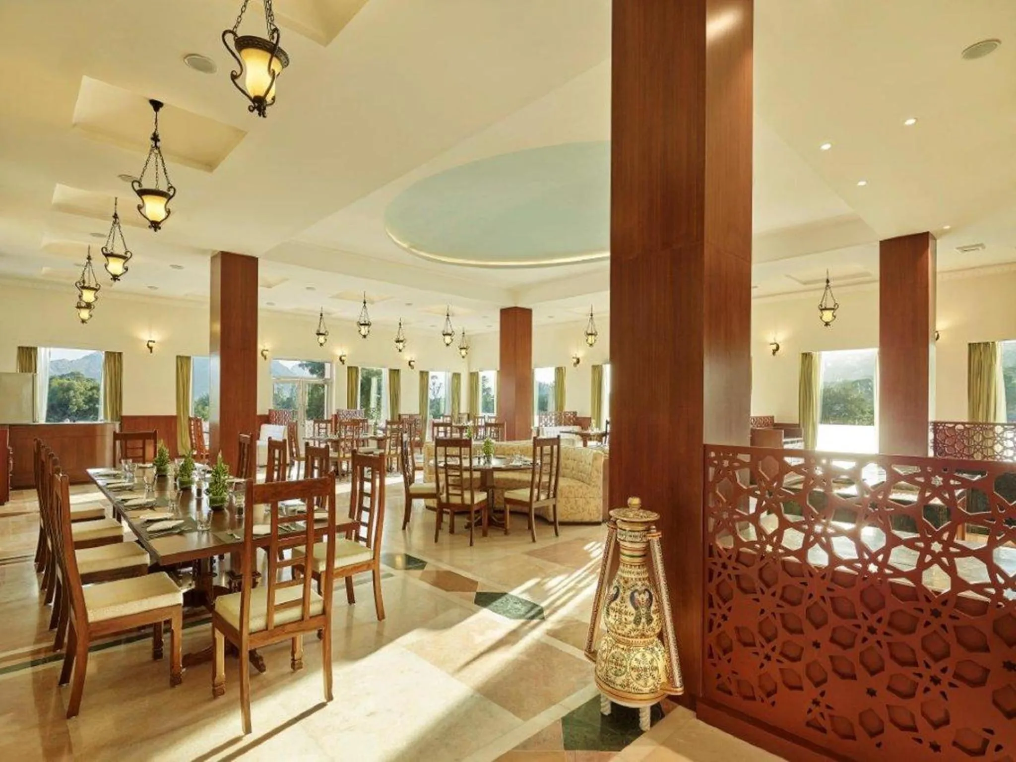 Restaurant/places to eat in Pratap Mahal Pushkar IHCL SeleQtion