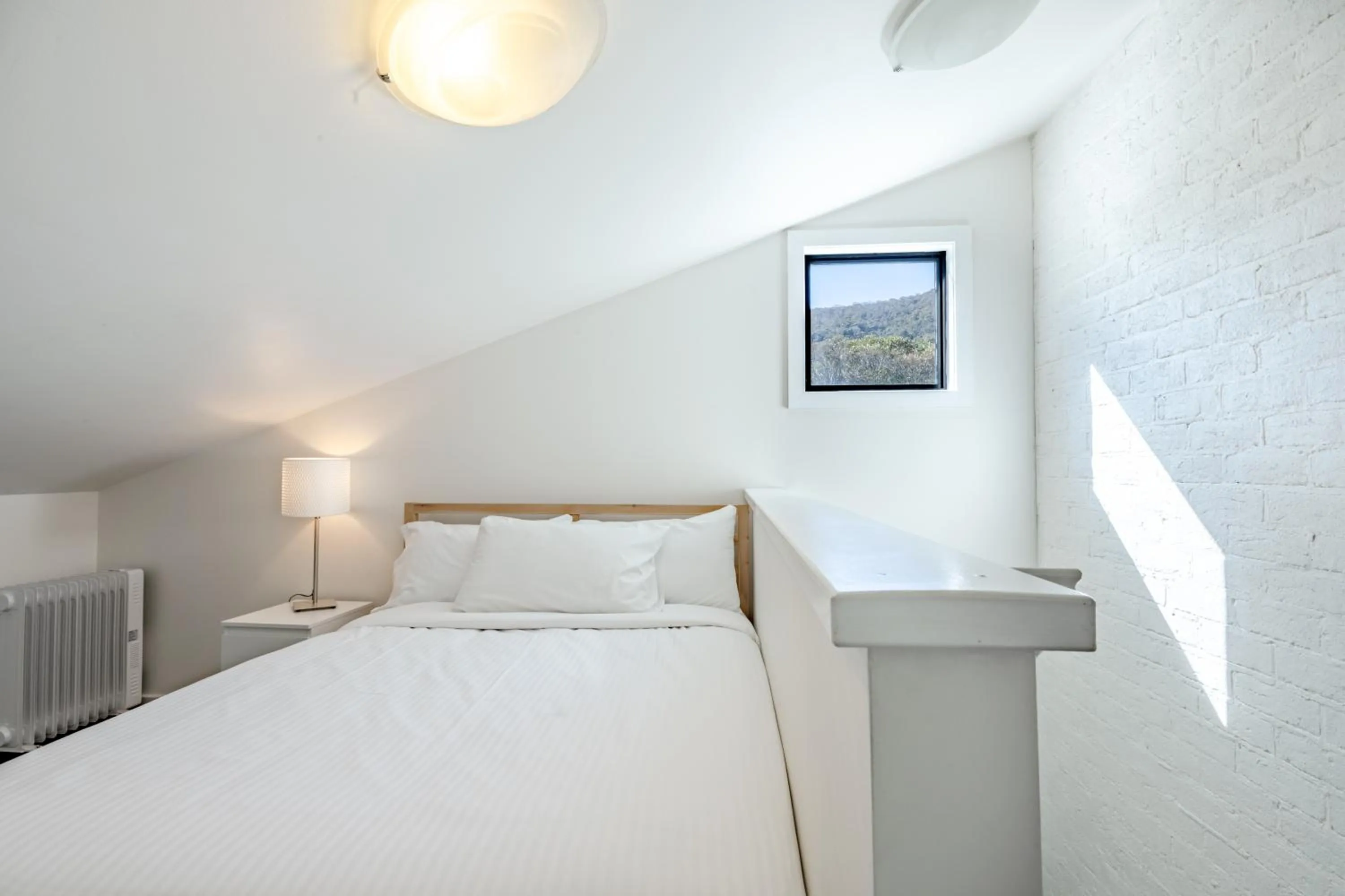 Bed in House of Ullr