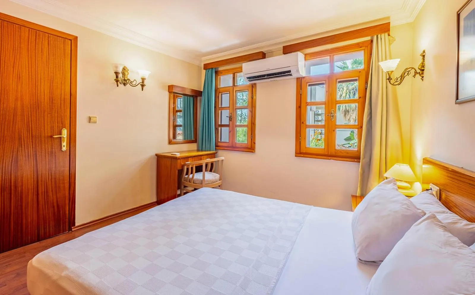 Bed in Perdikia Beach