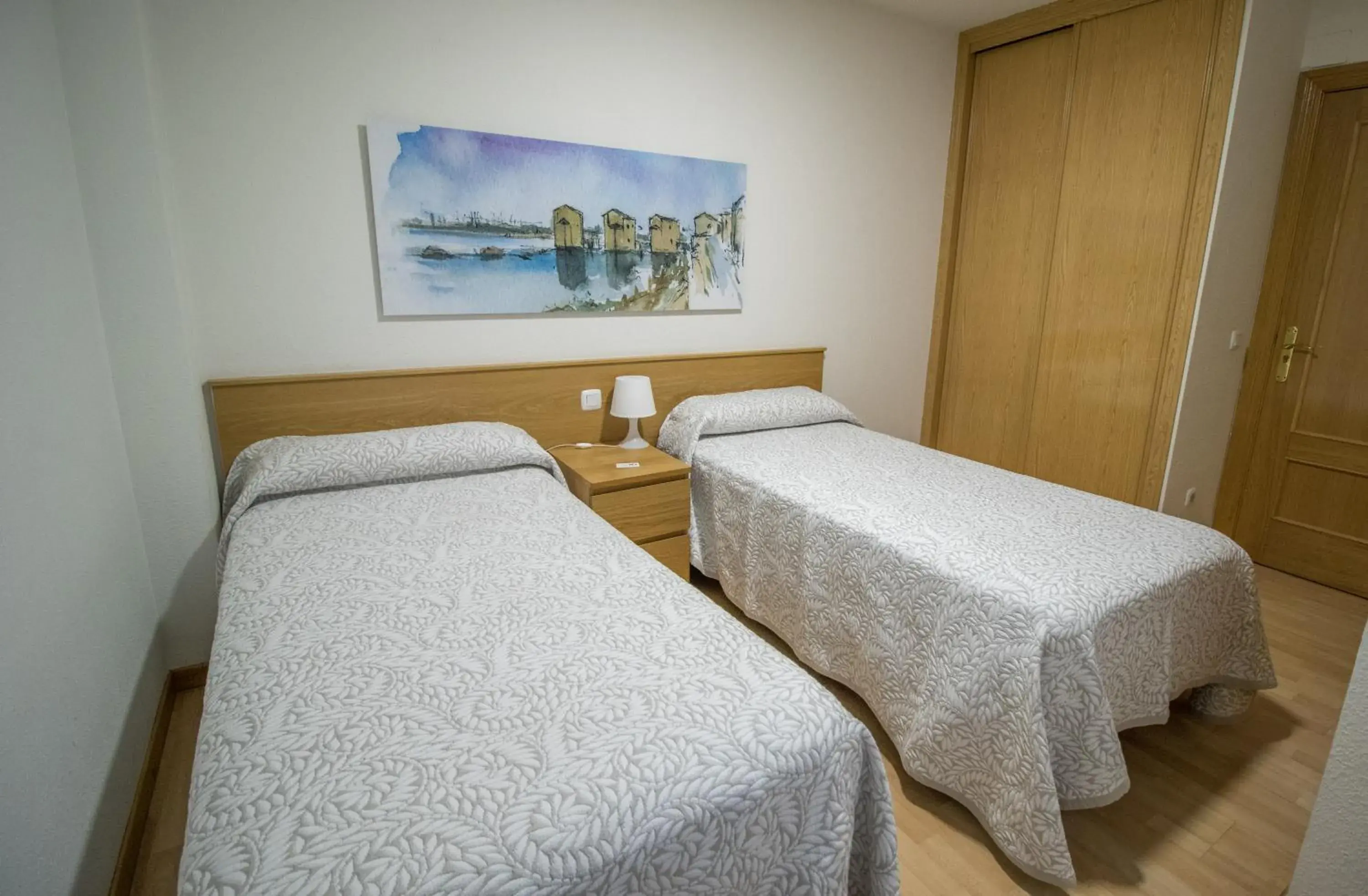 Twin Room with Bathroom - single occupancy in Pension Oasis Twin Room with Bathroom - single occupancy in Pension Oasis