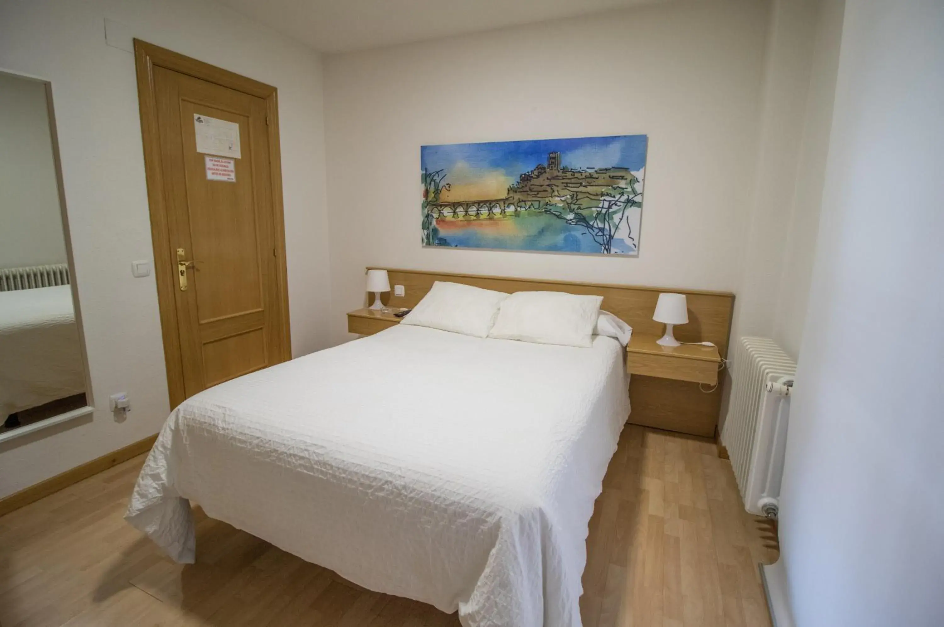 Double Room with Private Bathroom - single occupancy in Pension Oasis Double Room with Private Bathroom - single occupancy in Pension Oasis