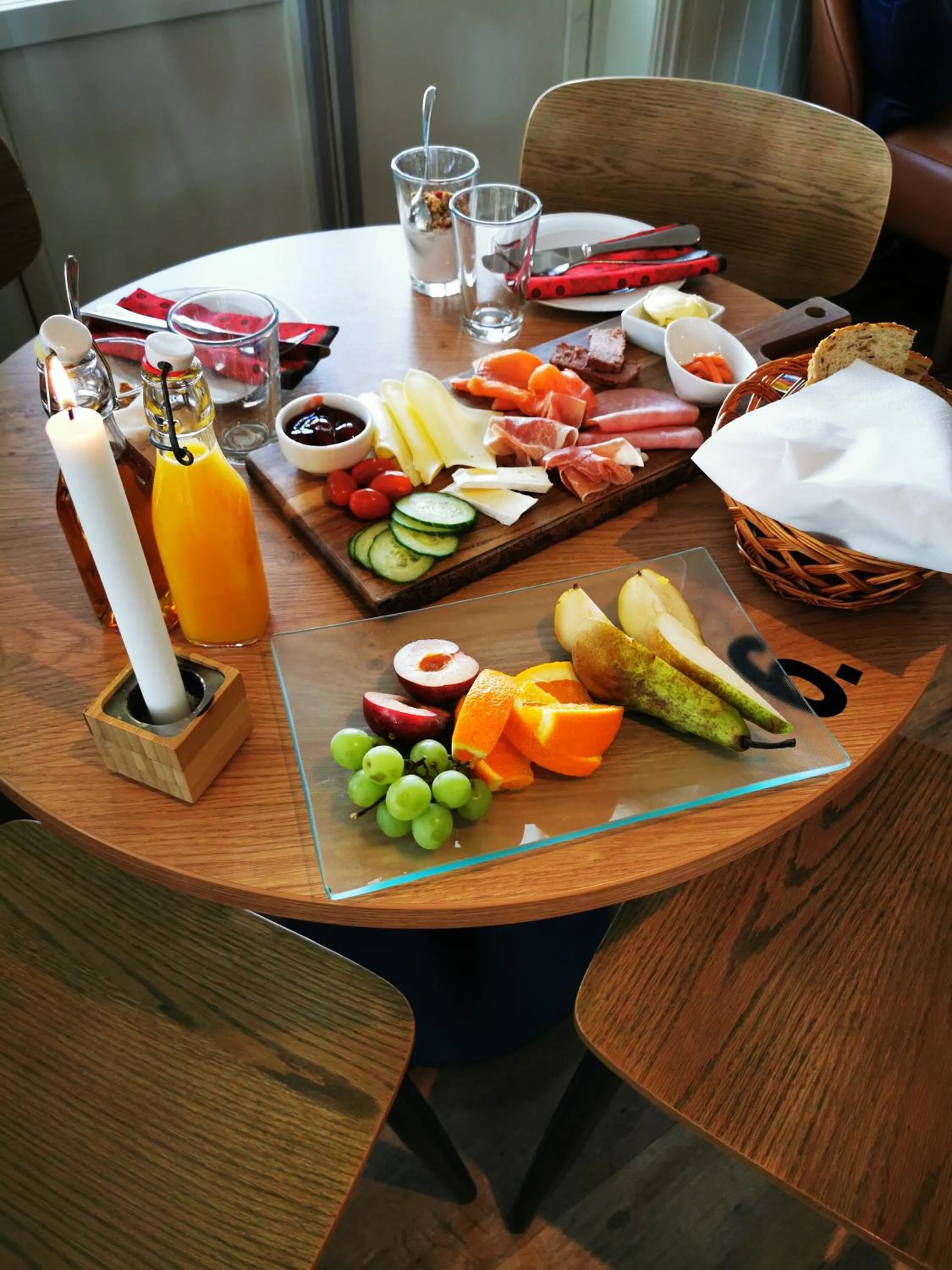 Food and drinks in Henningsvær Guesthouse