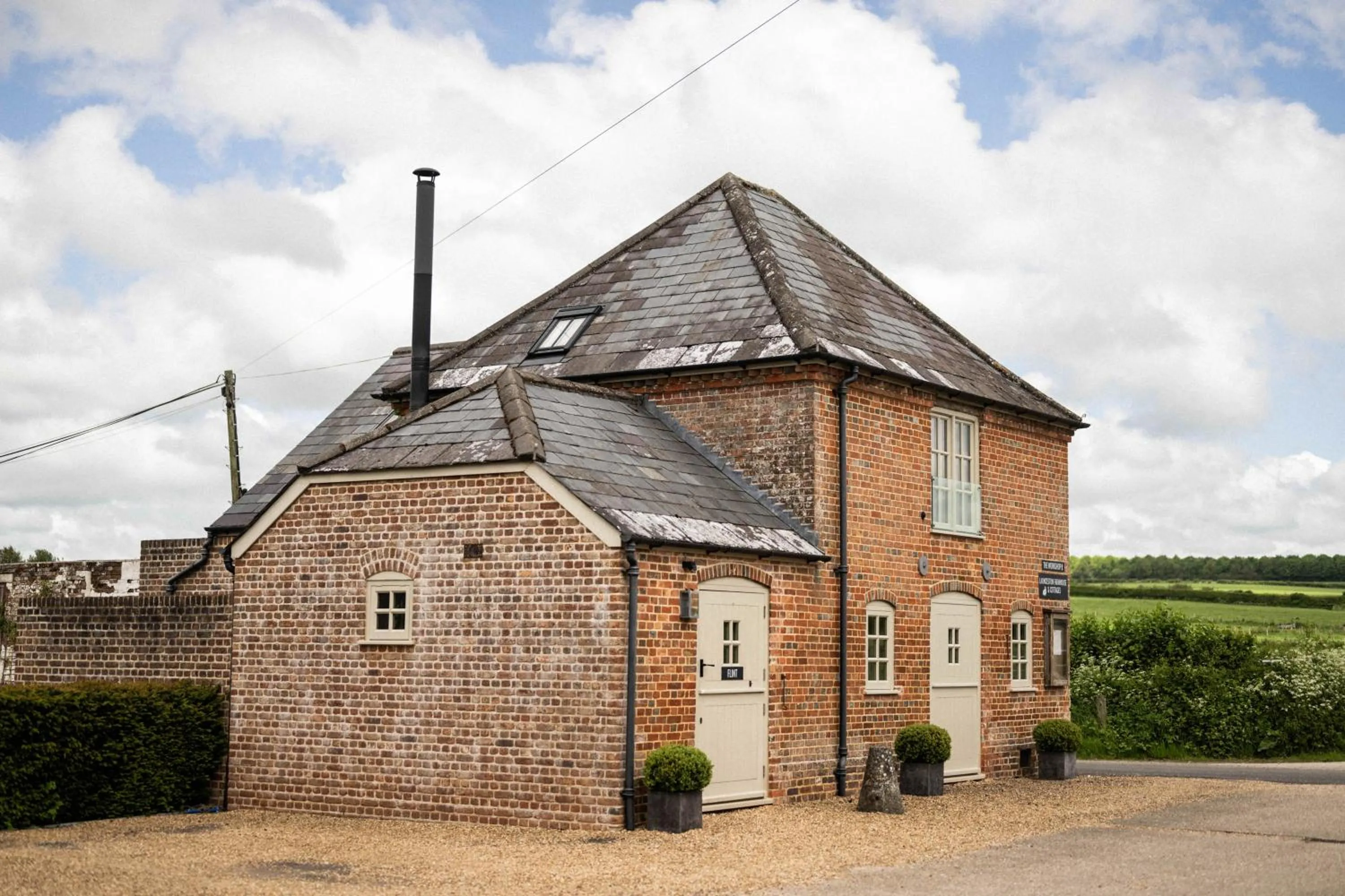 The Cottages at Launceston Farm