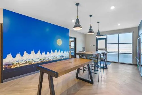 Extended Stay America Premier Suites - Denver International Airport