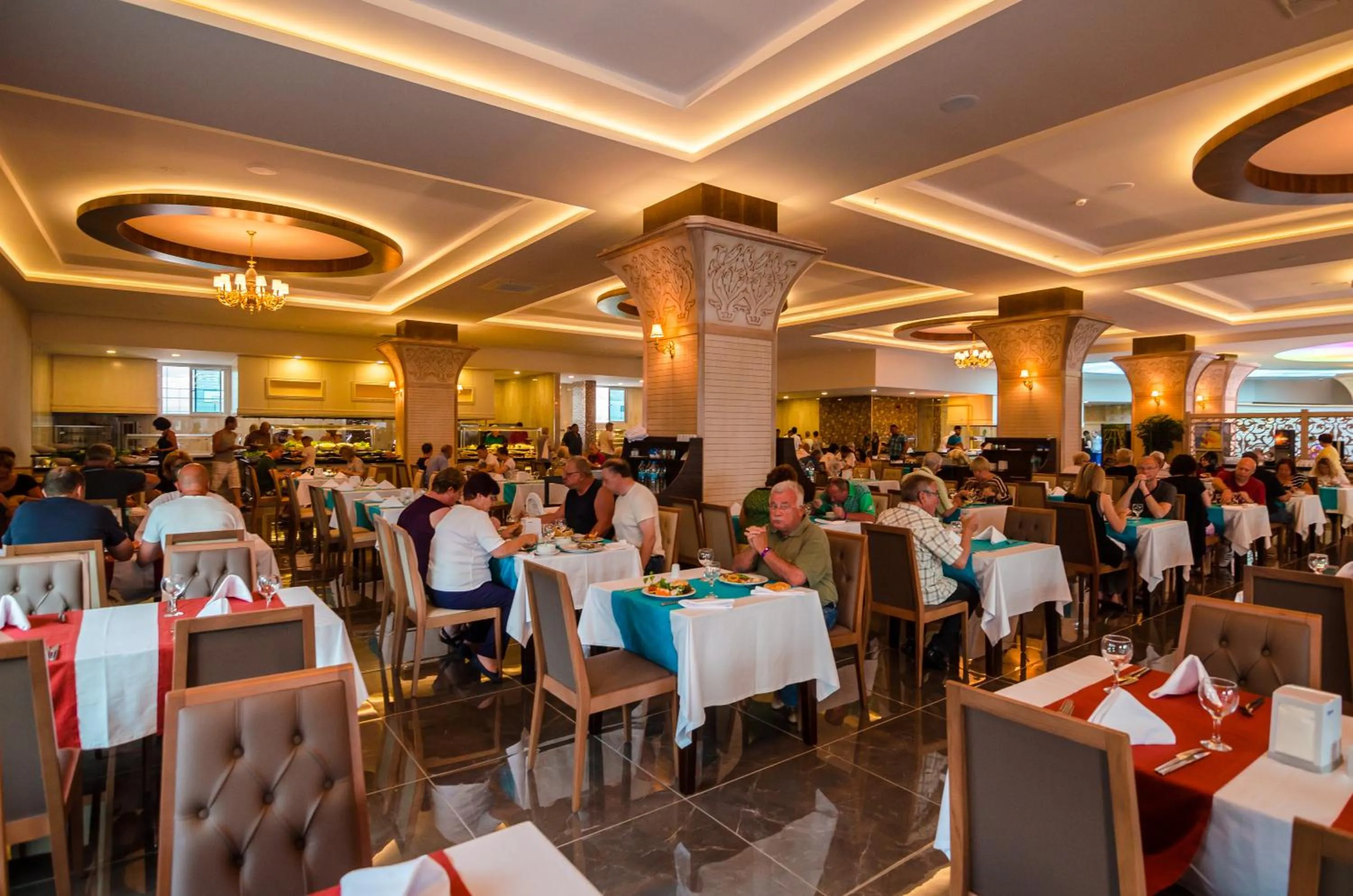 Restaurant/places to eat in The Lumos Deluxe Resort Hotel & Spa