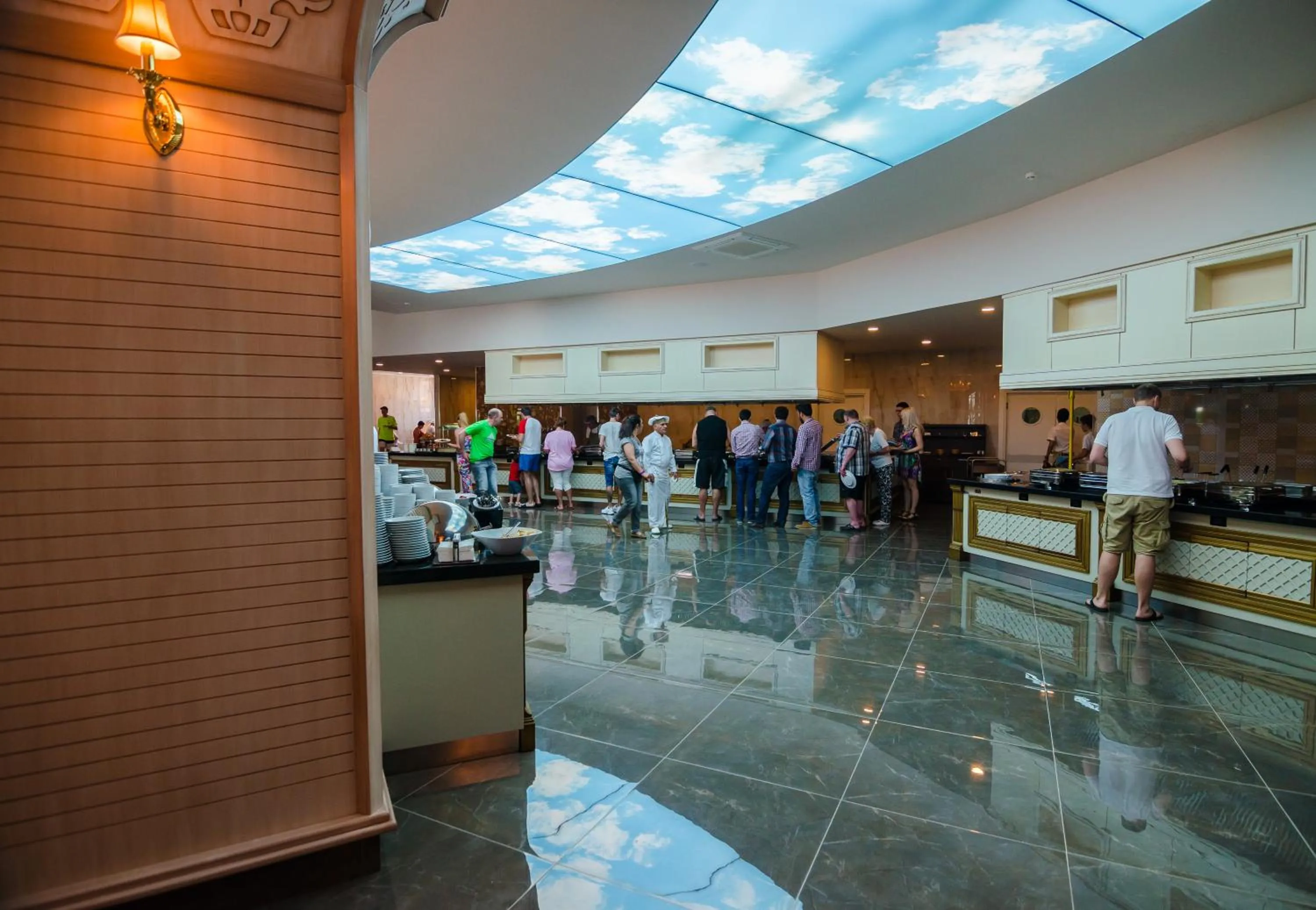 Restaurant/places to eat in The Lumos Deluxe Resort Hotel & Spa