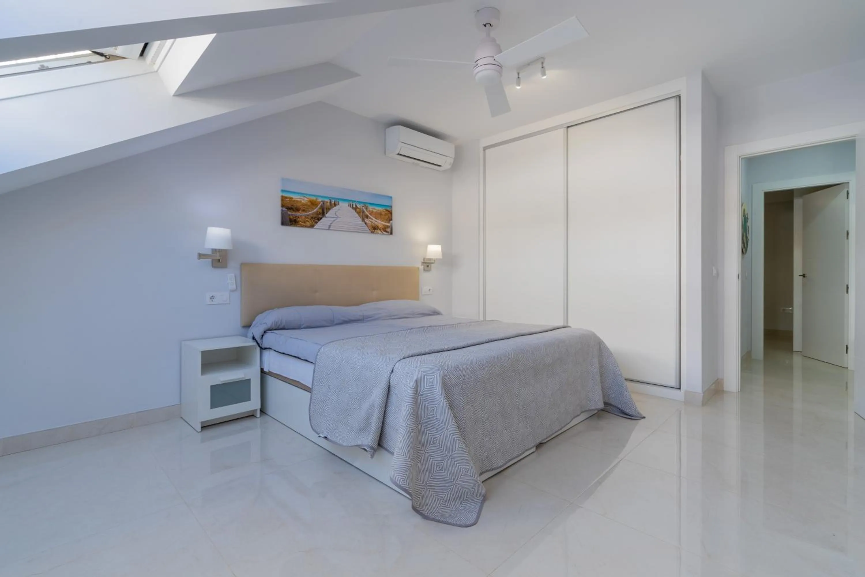 Photo of the whole room, Bed in Apartamentos Castillo by Sur Suites