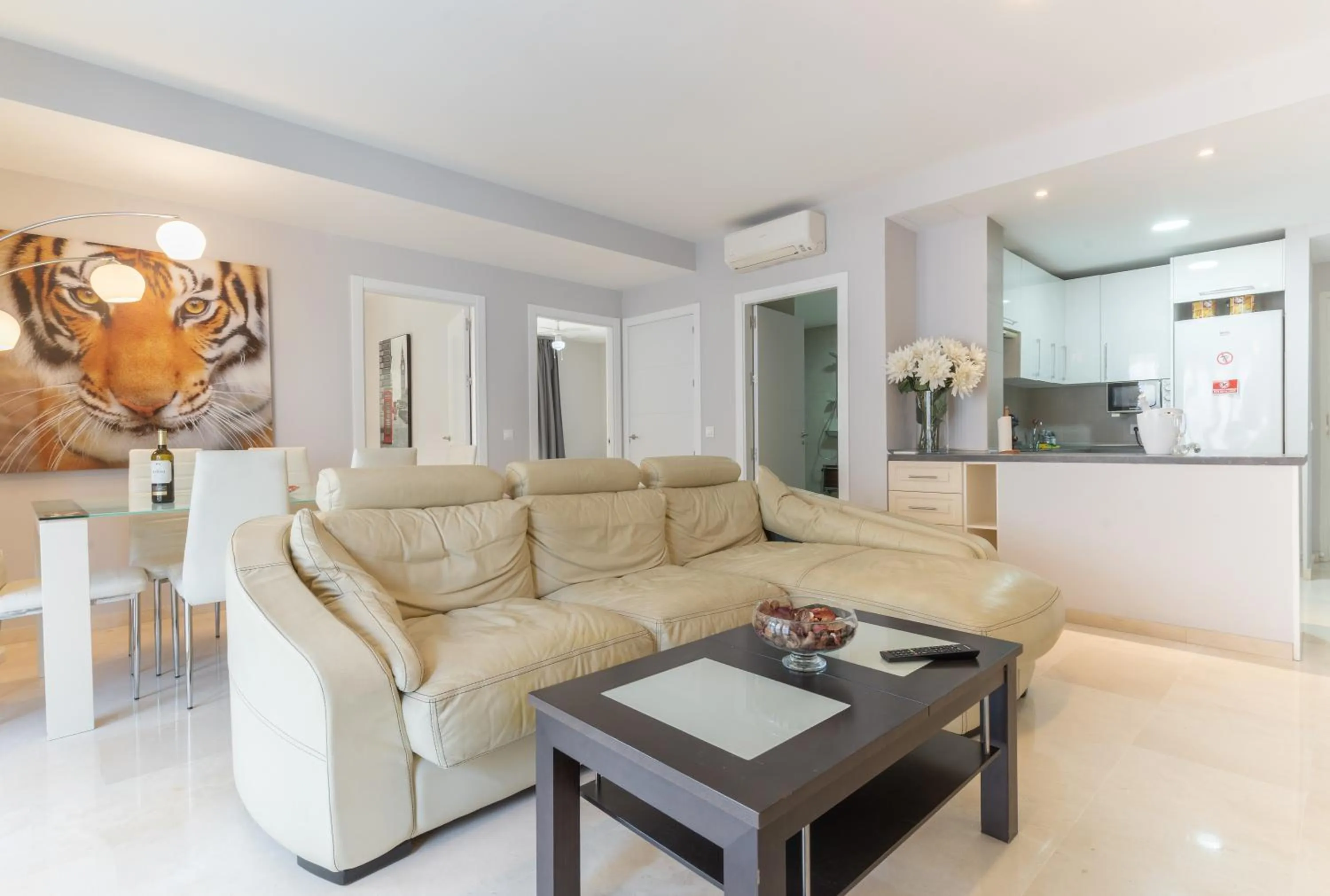 Seating area in Apartamentos Castillo by Sur Suites