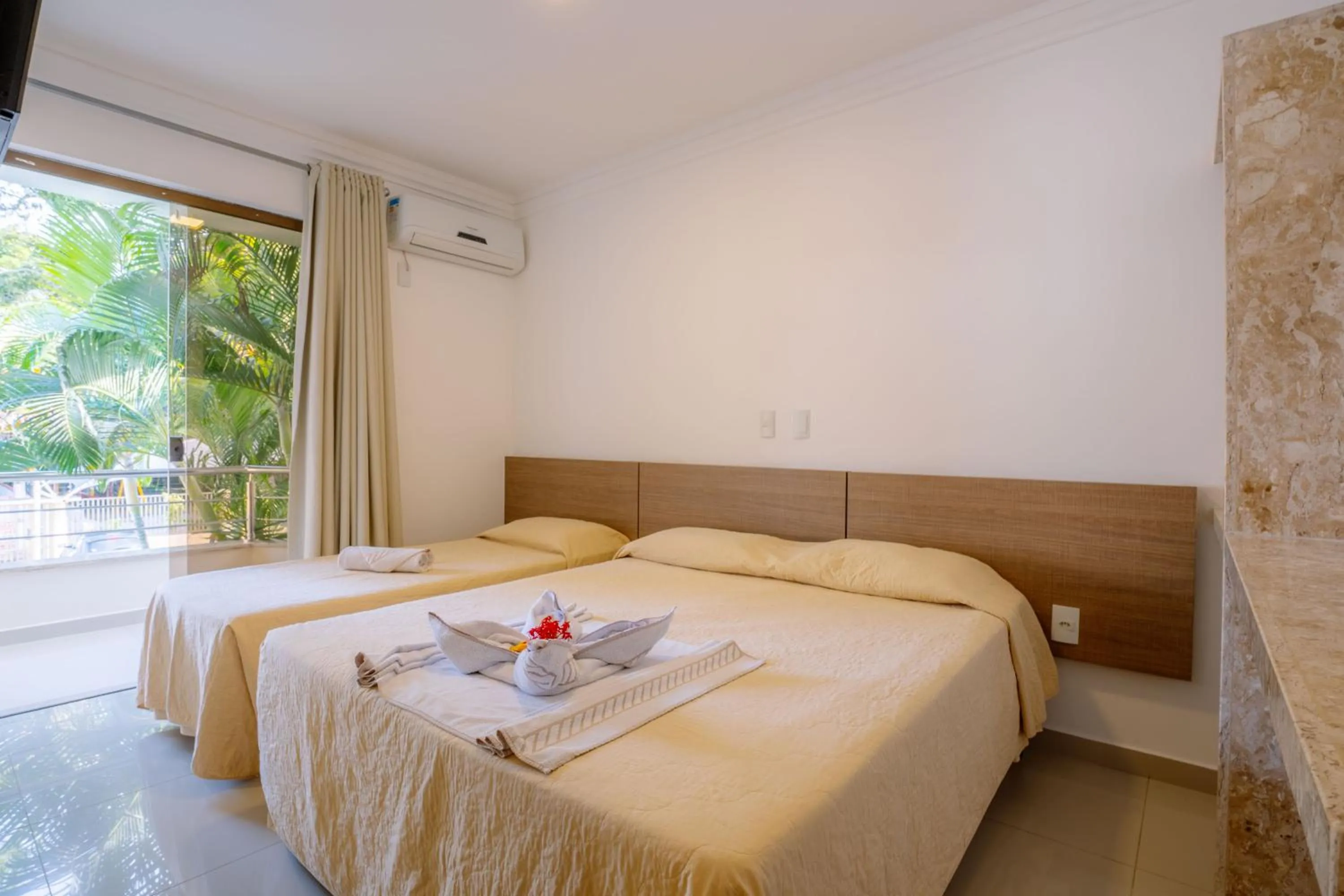 Bedroom, Bed in Portal Ville - Rede Soberano