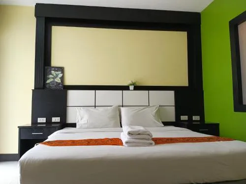 Star House, Patong
