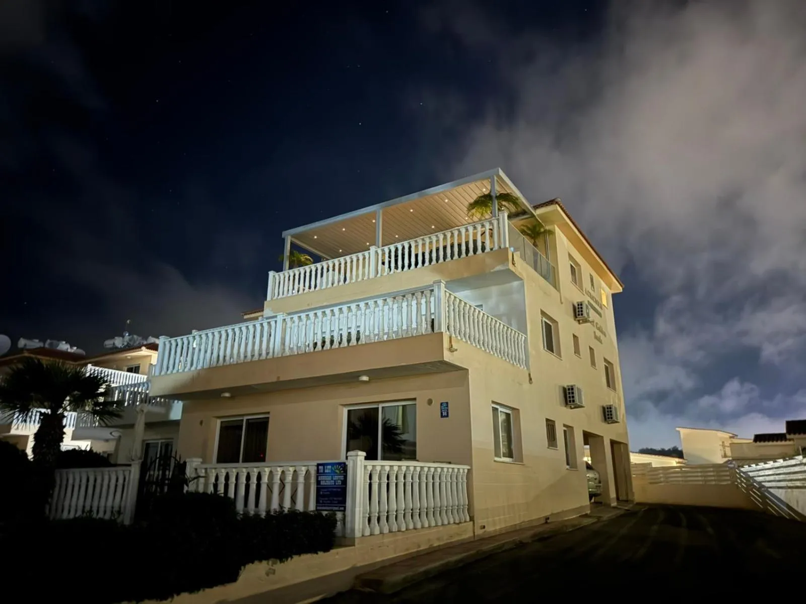 Property building in Nissi Golden Sands Paradi
