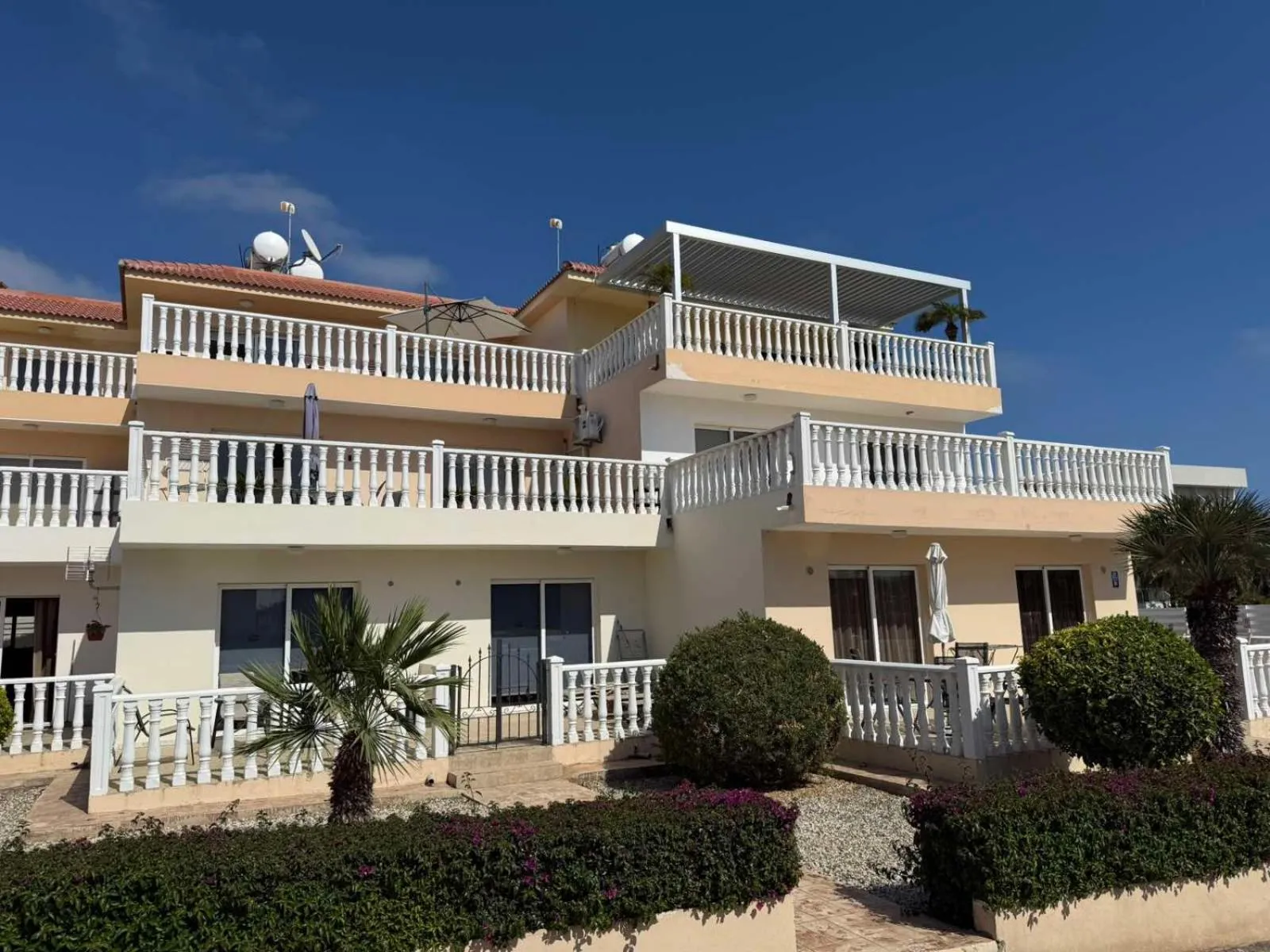 Property building in Nissi Golden Sands Paradi