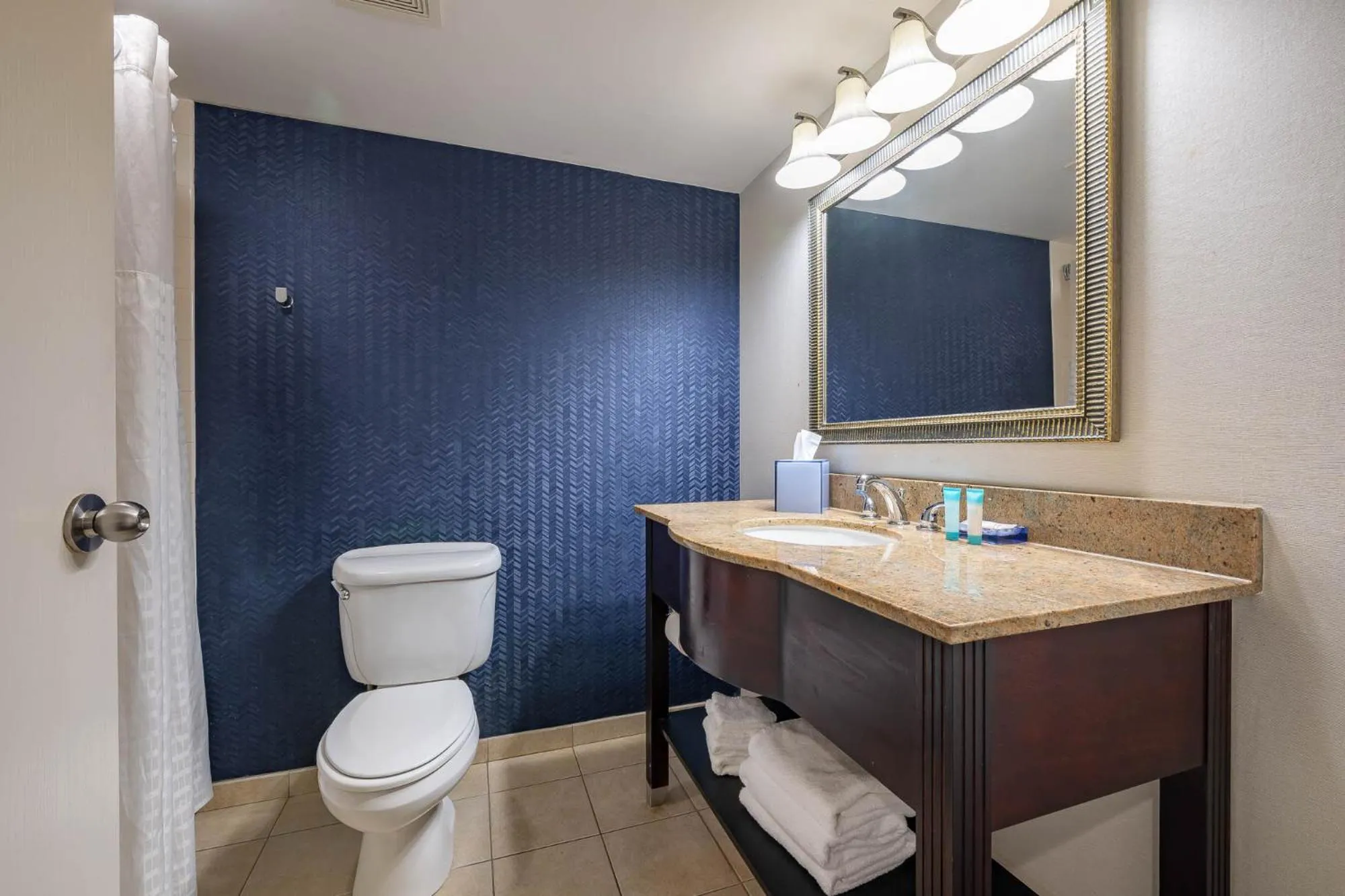 Bathroom in SummerPlace Inn