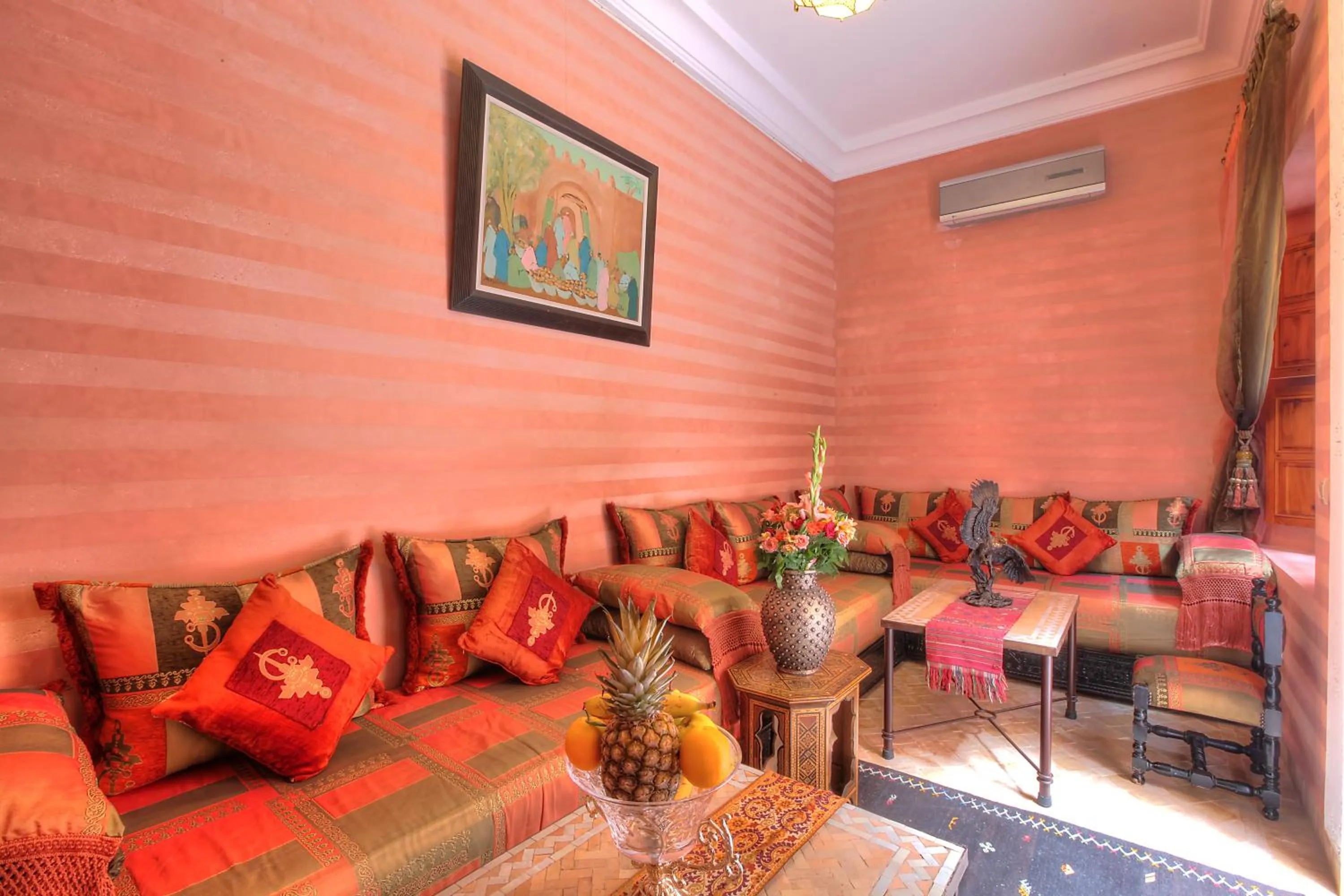 Lobby or reception in Dar Tasnime