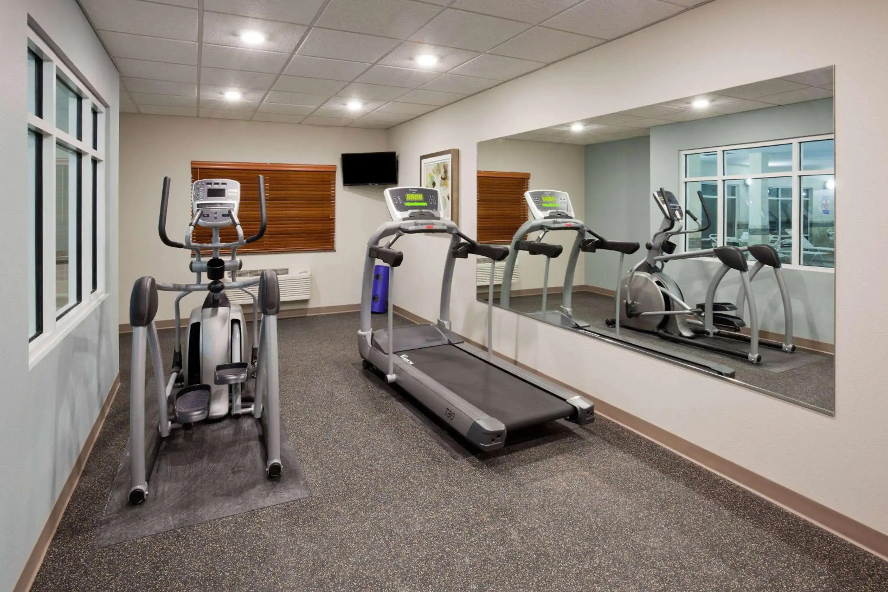 Fitness centre/facilities in AmericInn by Wyndham Sibley Fitness centre/facilities in AmericInn by Wyndham Sibley