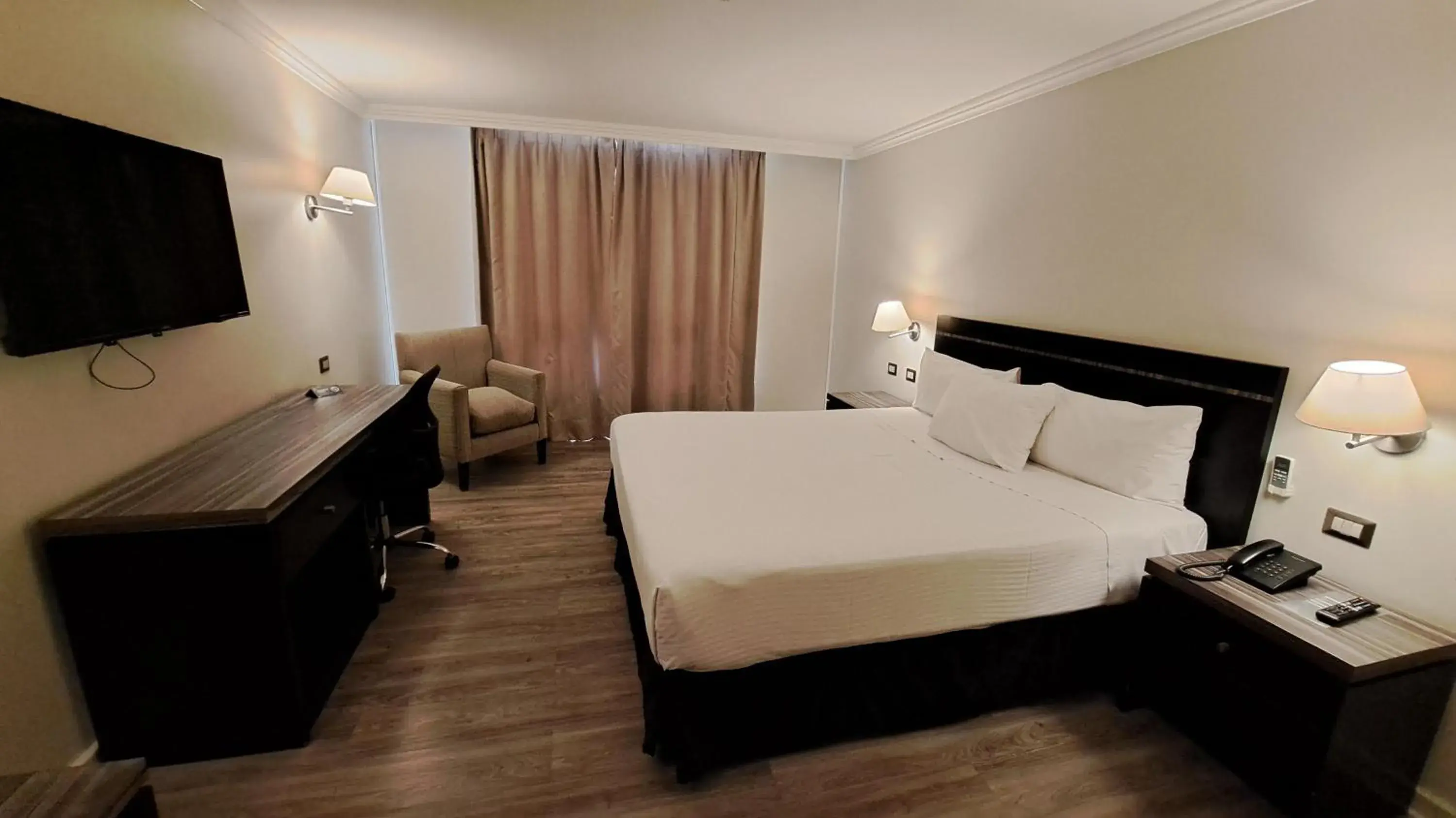 Double Room with Partial Sea View - single occupancy in Hotel Diego de Almagro La Serena Double Room with Partial Sea View - single occupancy in Hotel Diego de Almagro La Serena