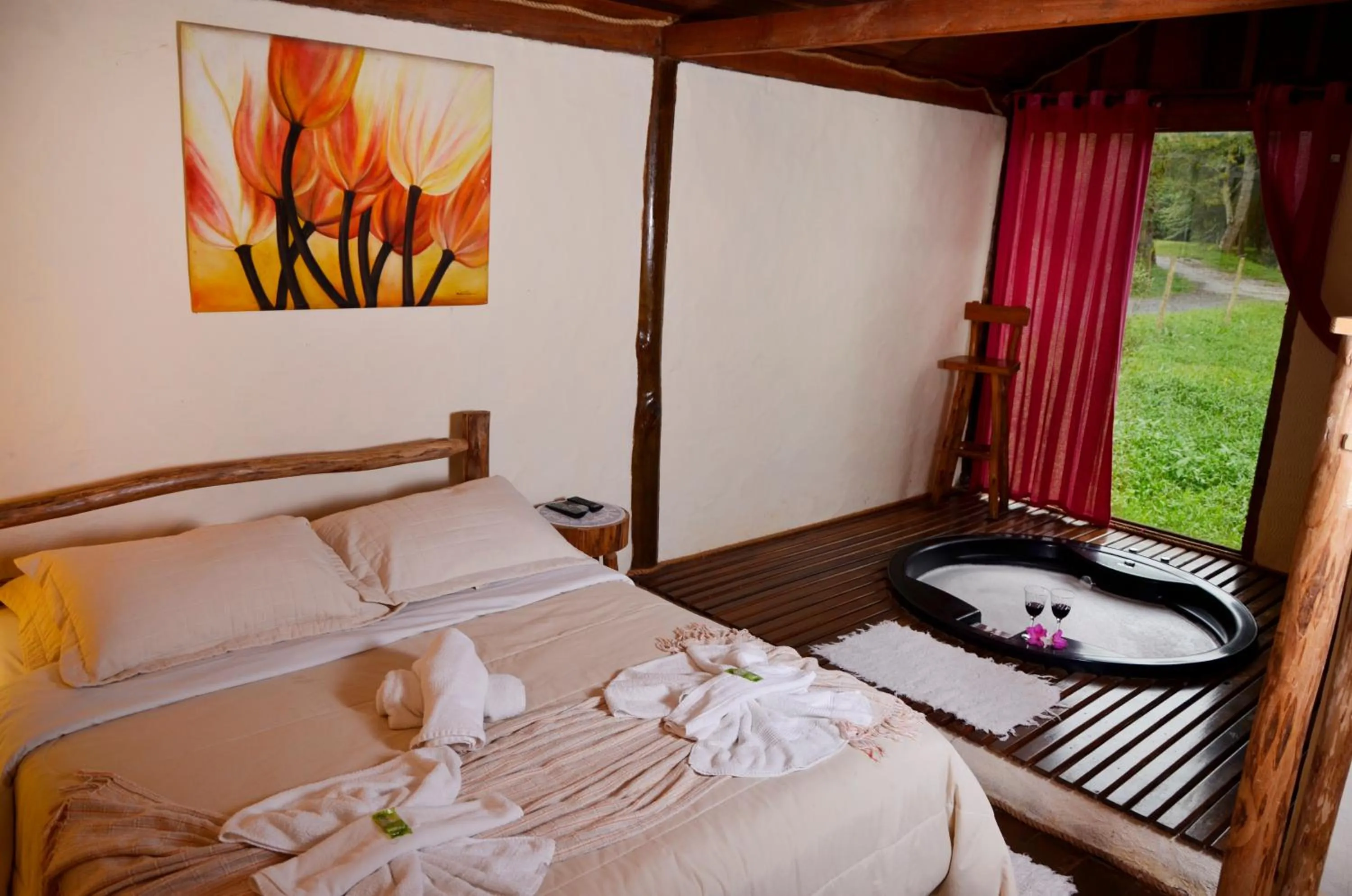 Photo of the whole room, Bed in Pousada Silvestre