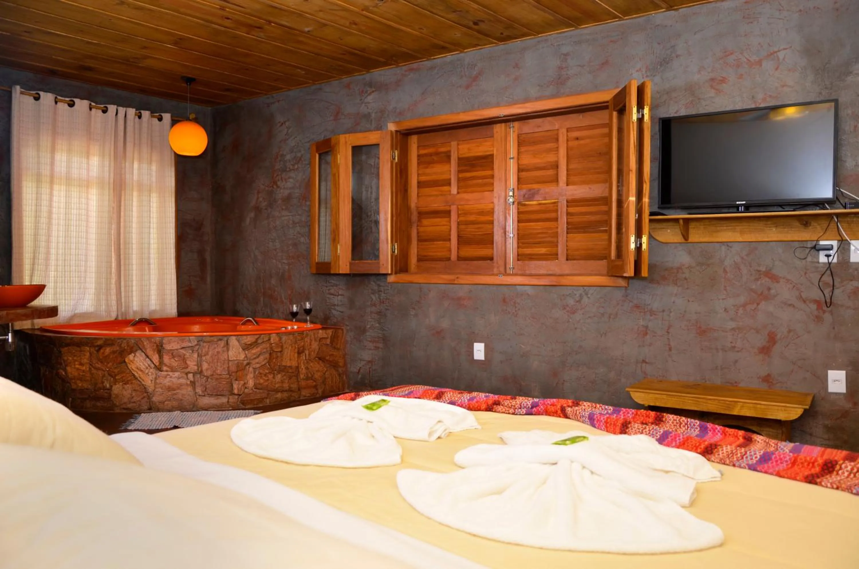 Photo of the whole room, Bed in Pousada Silvestre