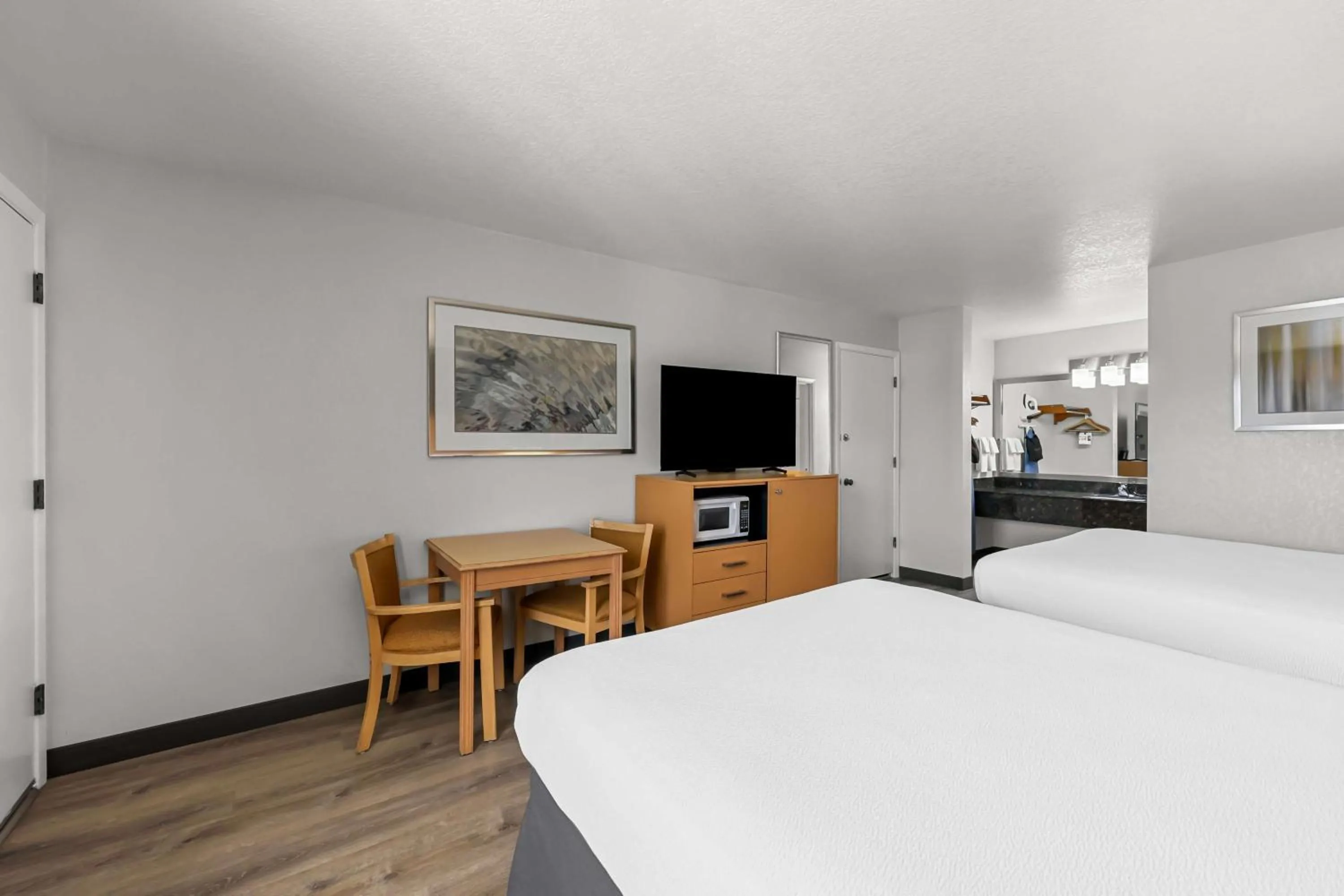 Bedroom, Bed in Best Western Horizon Inn