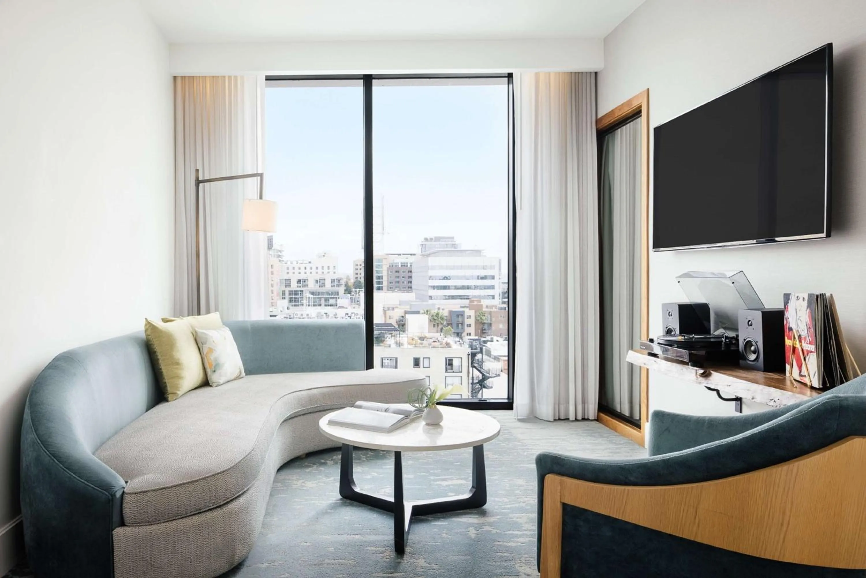 Photo of the whole room in Dream Hollywood, by Hyatt