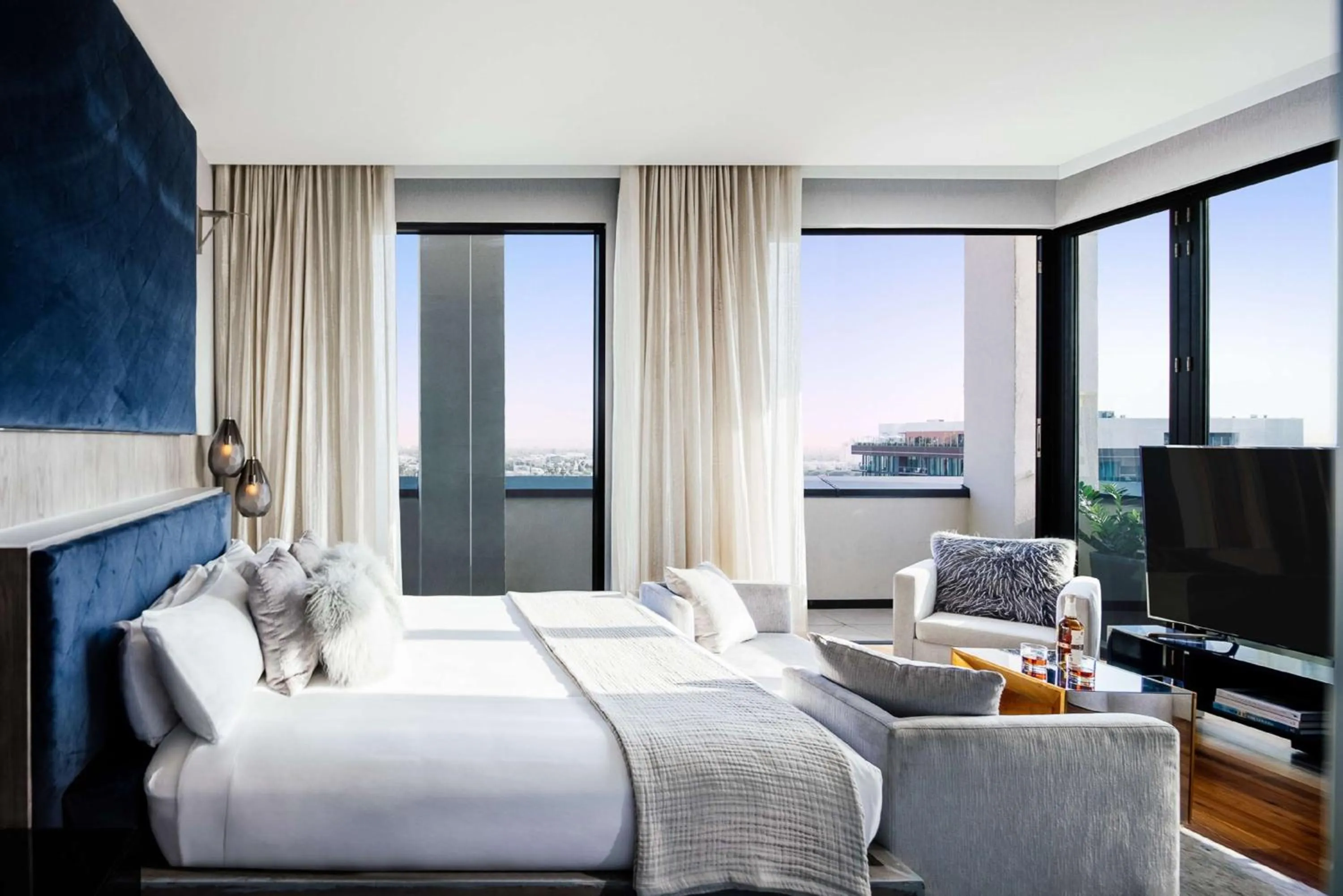 Photo of the whole room, Bed in Dream Hollywood, by Hyatt