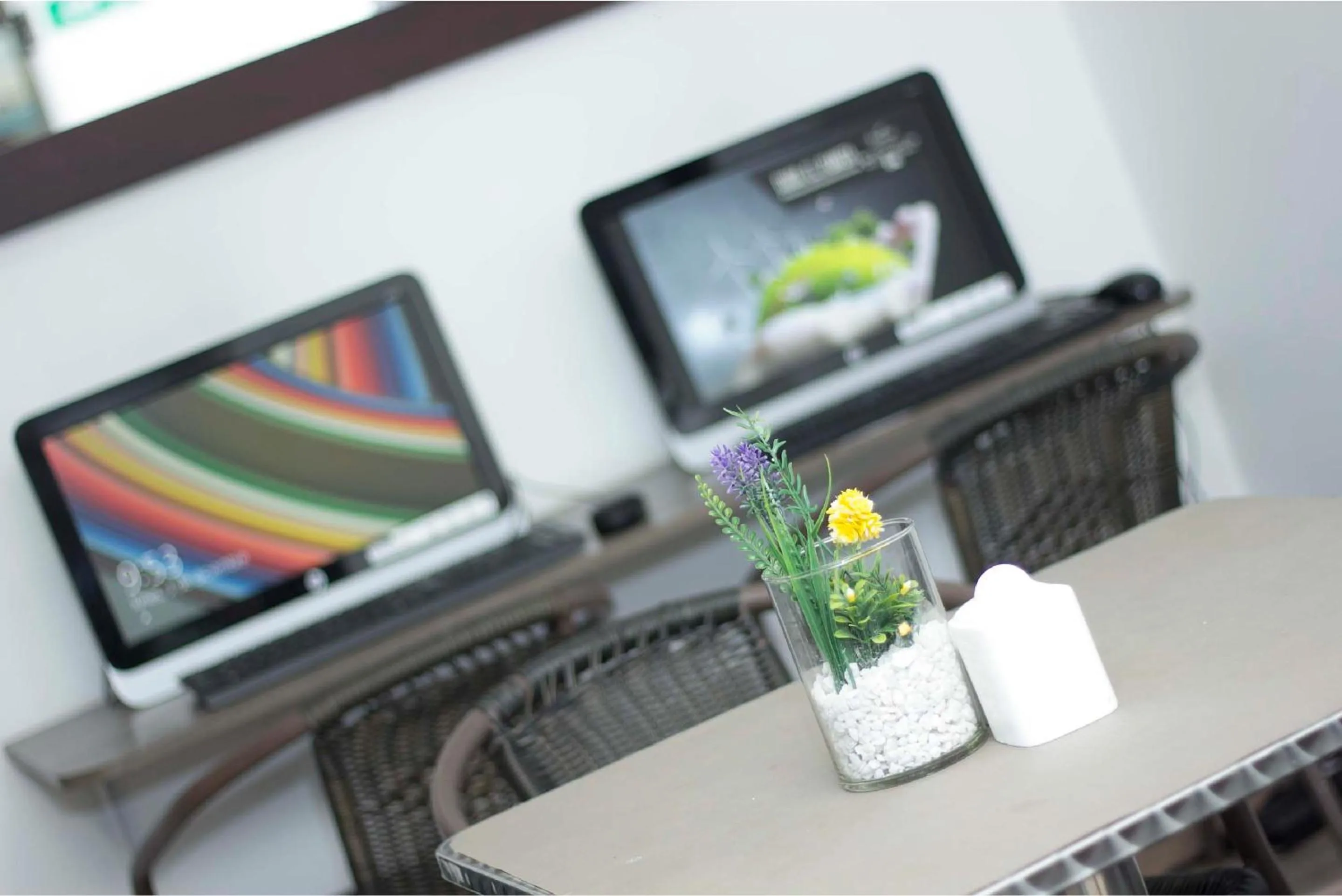 Communal lounge/ TV room in Element Hotel