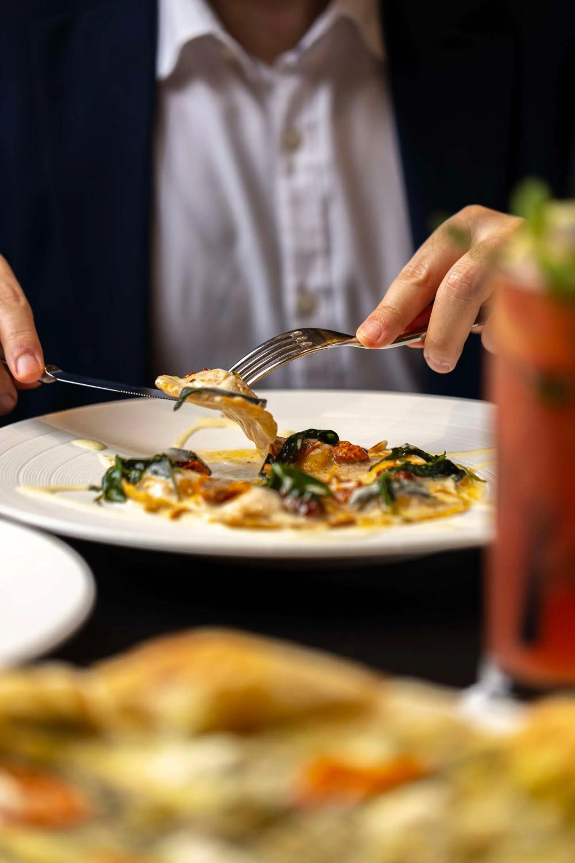 Restaurant/places to eat in Levatio Suites Muscat, a member of Radisson Individuals