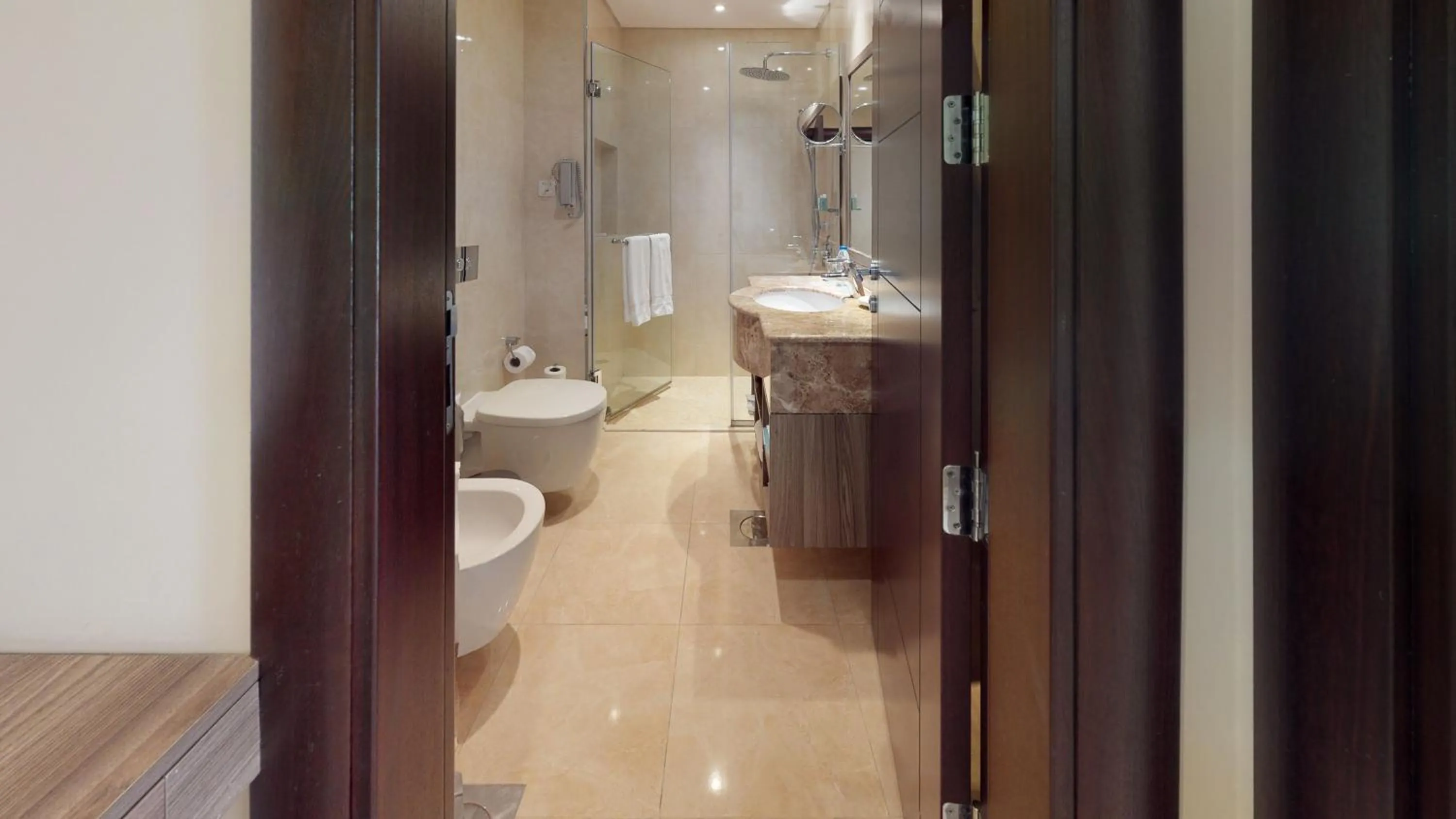 Bathroom in Simaisma A Murwab Resort