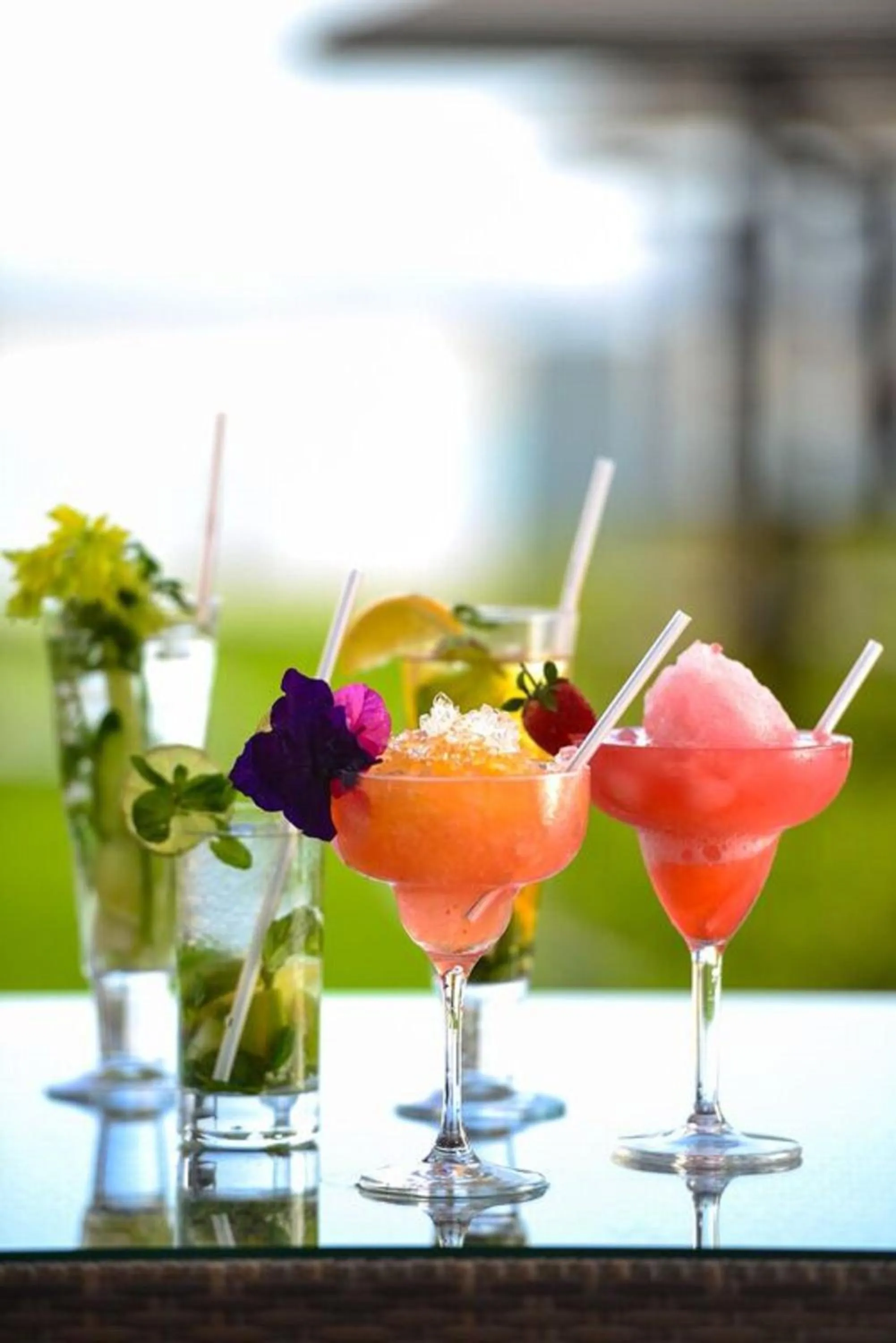 Non alcoholic drinks in Simaisma A Murwab Resort