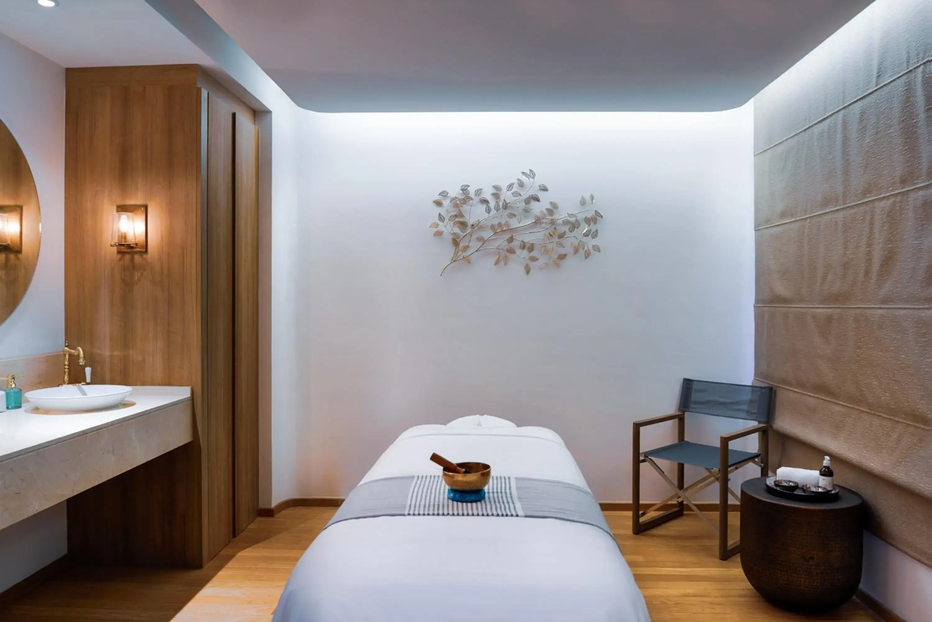 Massage, Bed in Simaisma A Murwab Resort Massage, Bed in Simaisma A Murwab Resort