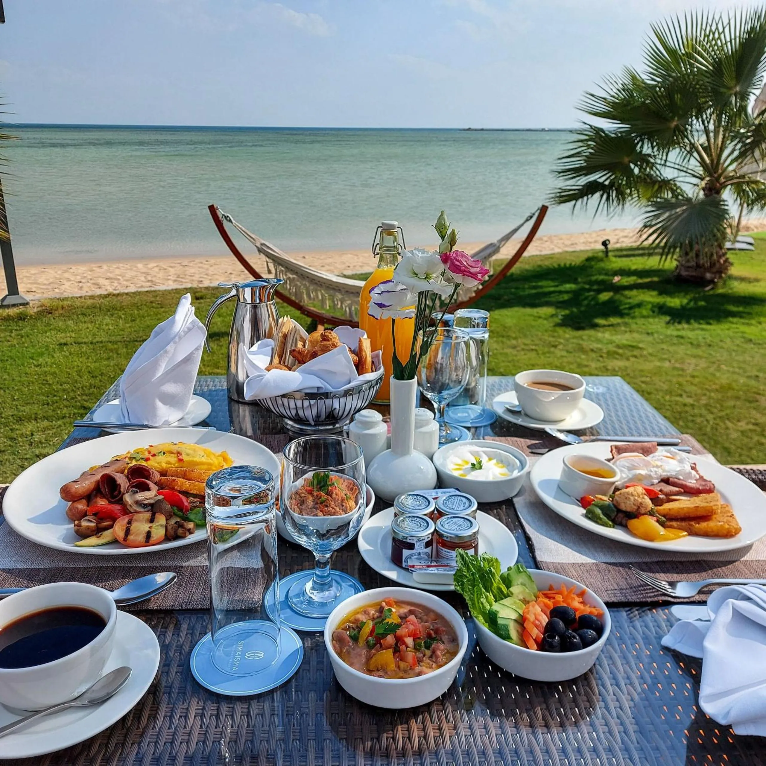 Breakfast in Simaisma A Murwab Resort