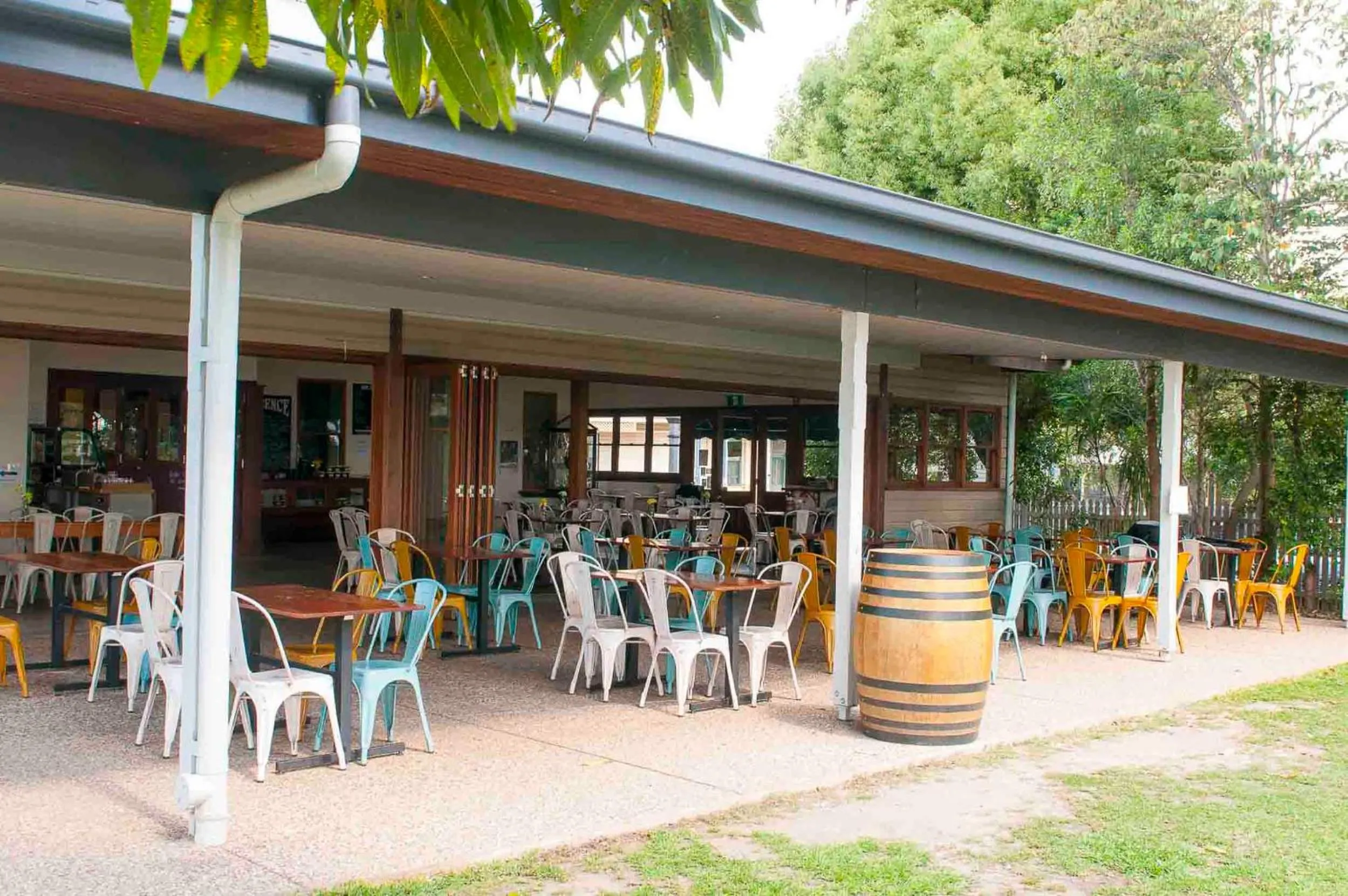 Restaurant/places to eat in Ulmarra Hotel