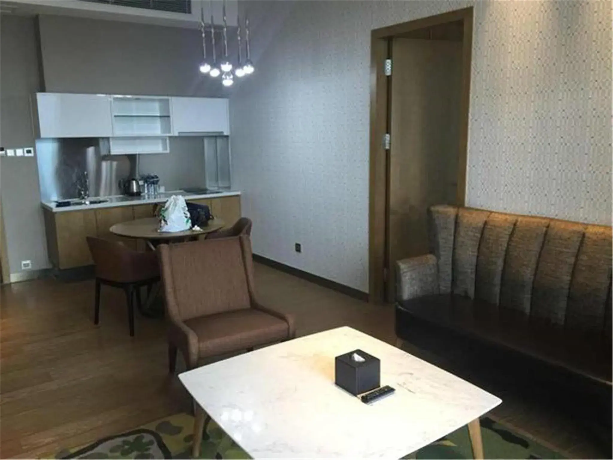 Living room in The Summit Hotel Living room in The Summit Hotel