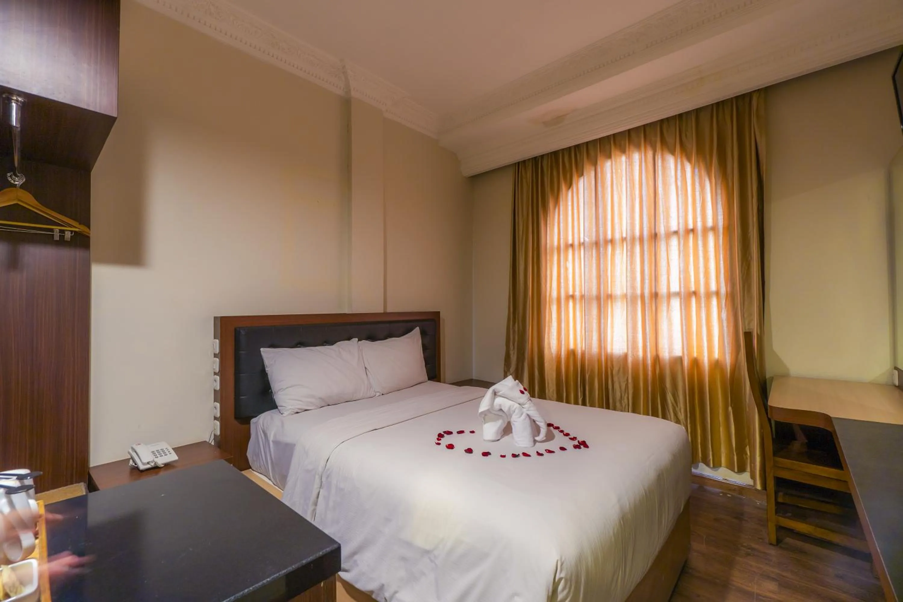 Bed in d'Salvatore Boutique Hotel Yogyakarta